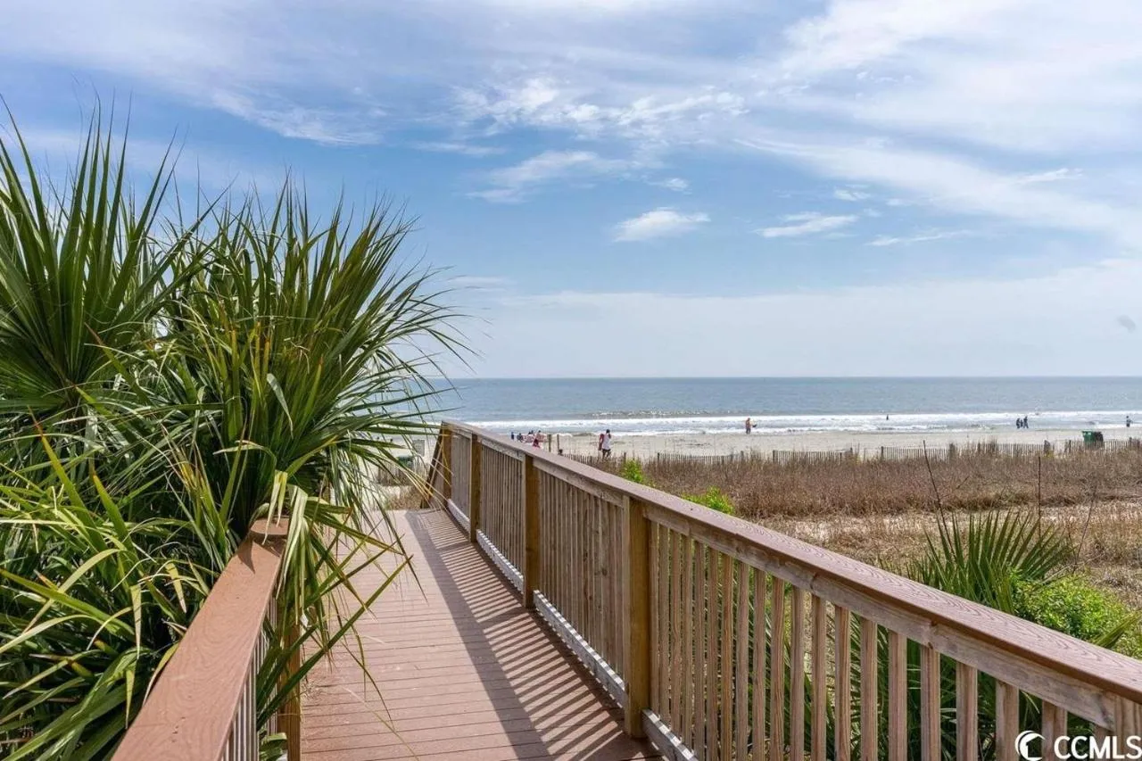 Beach in Camelot By The Sea - Blue Palmetto Vacation Rentals