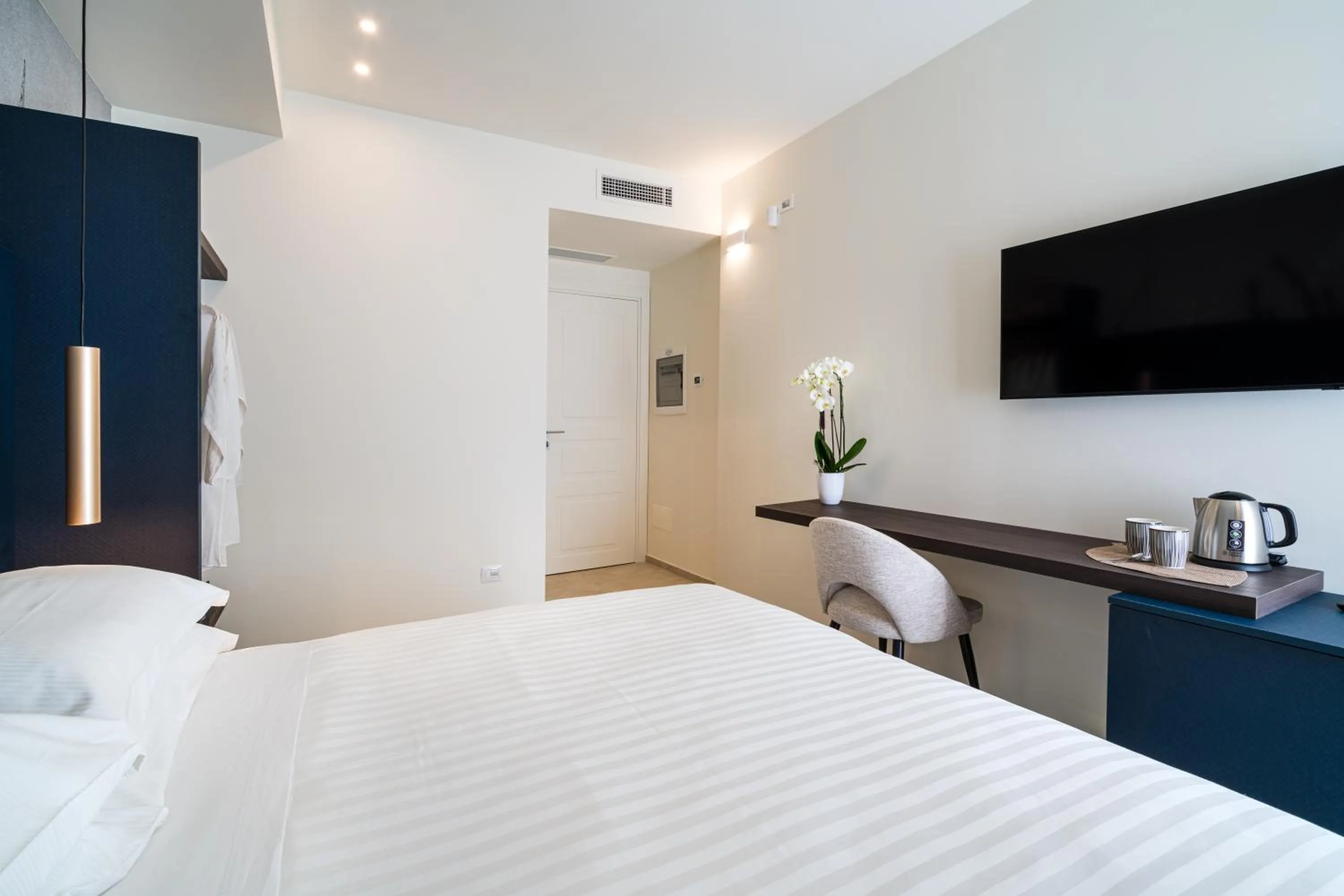 Photo of the whole room, Bed in I Due Mori - Luxury Rooms