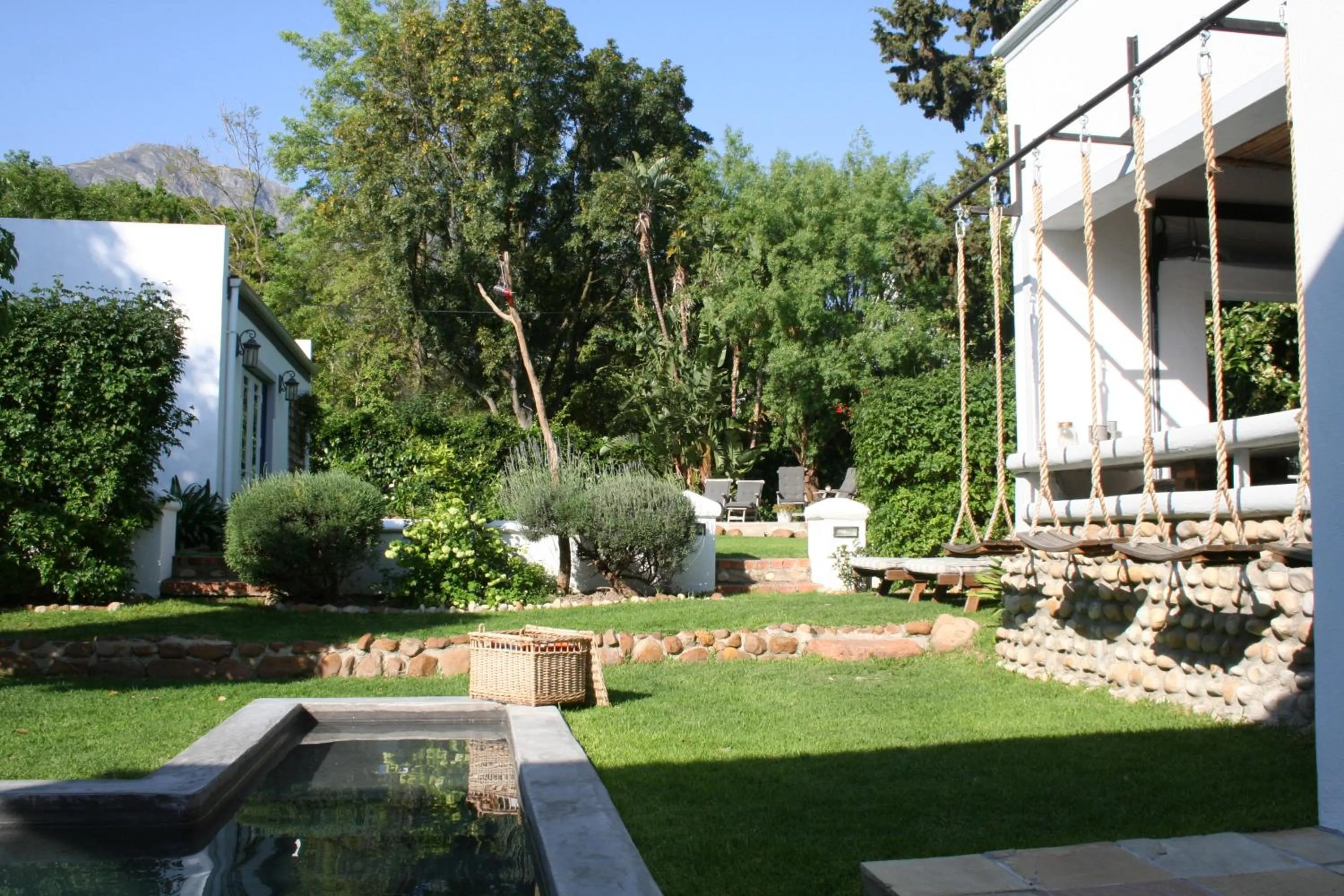 Garden in The Cottage on 55