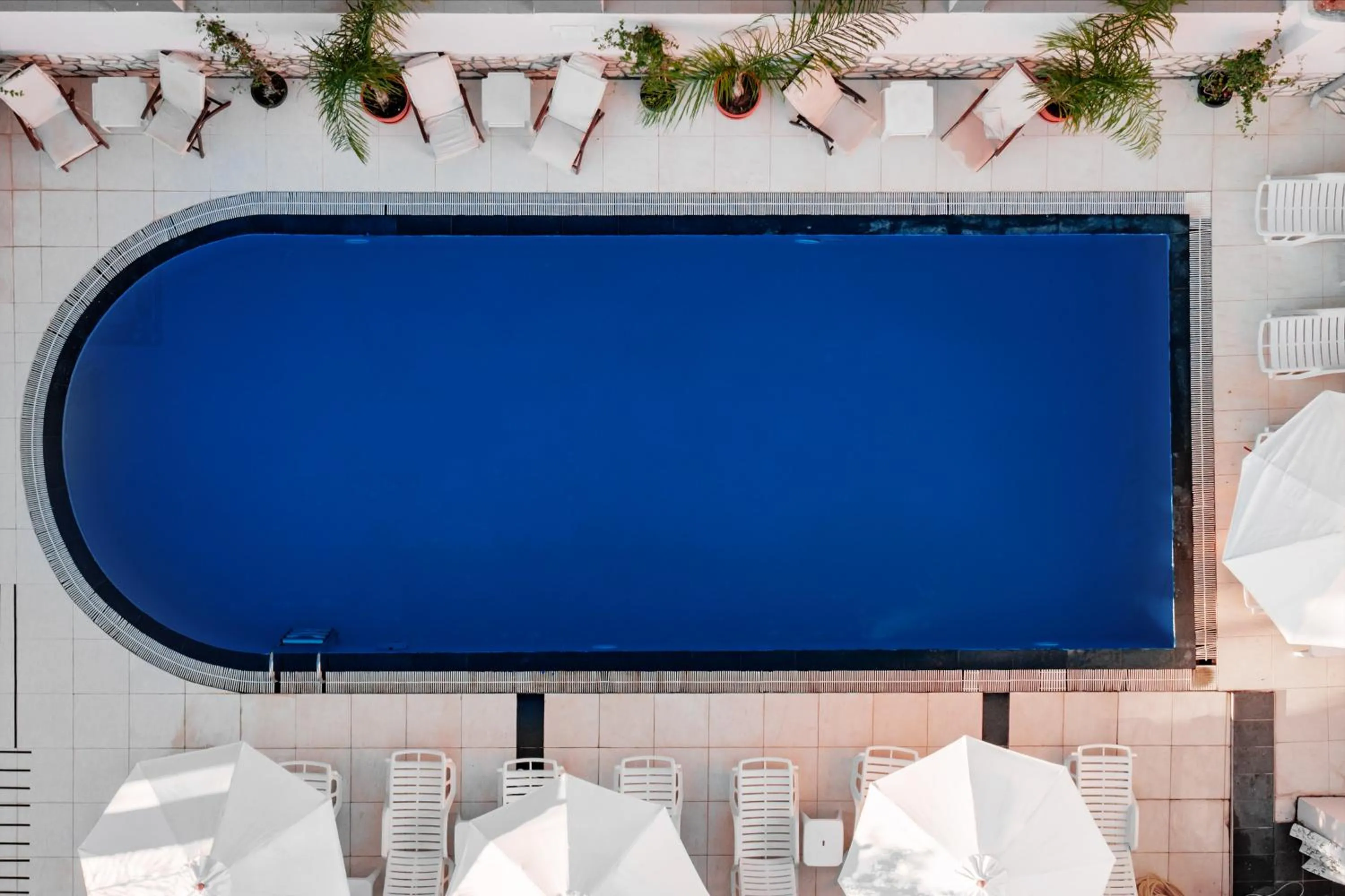 El Mar Hotel