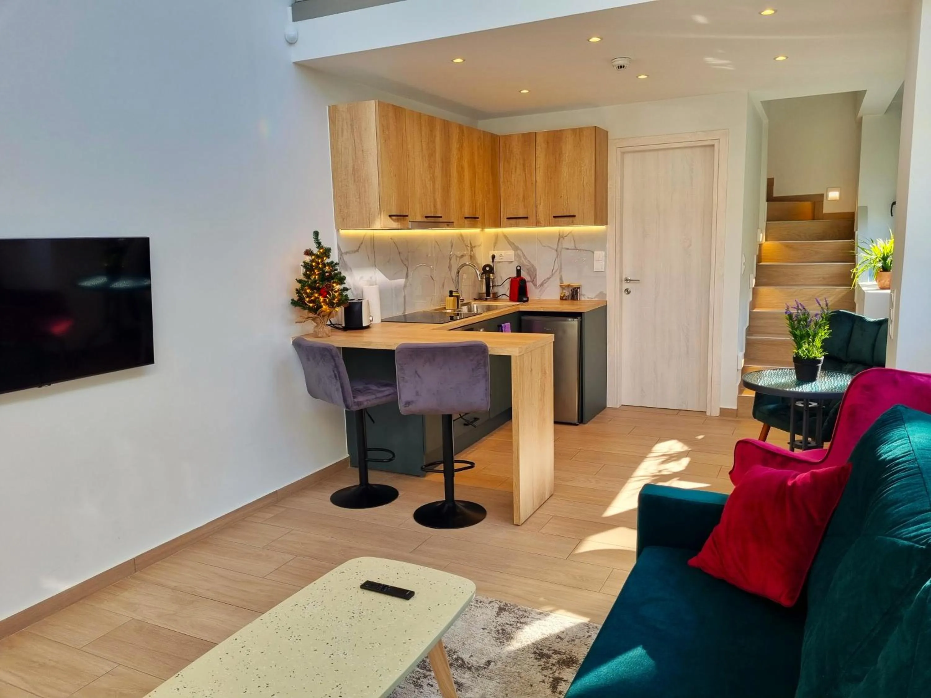 Living room in 10 Apartments & Suites Athens