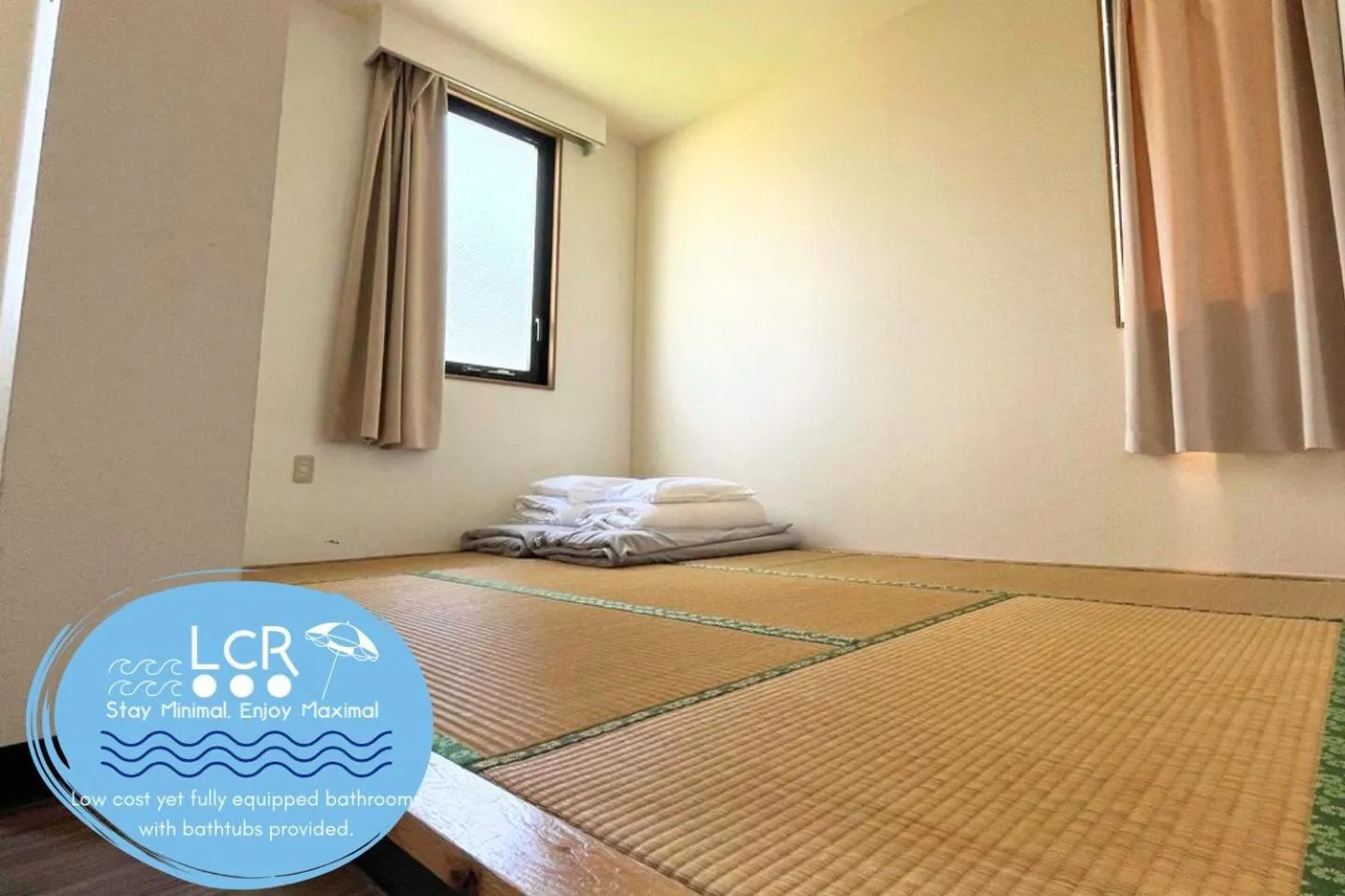 Photo of the whole room, Bed in LOW COST RESORT MANZA BEACH （旧：北海荘）