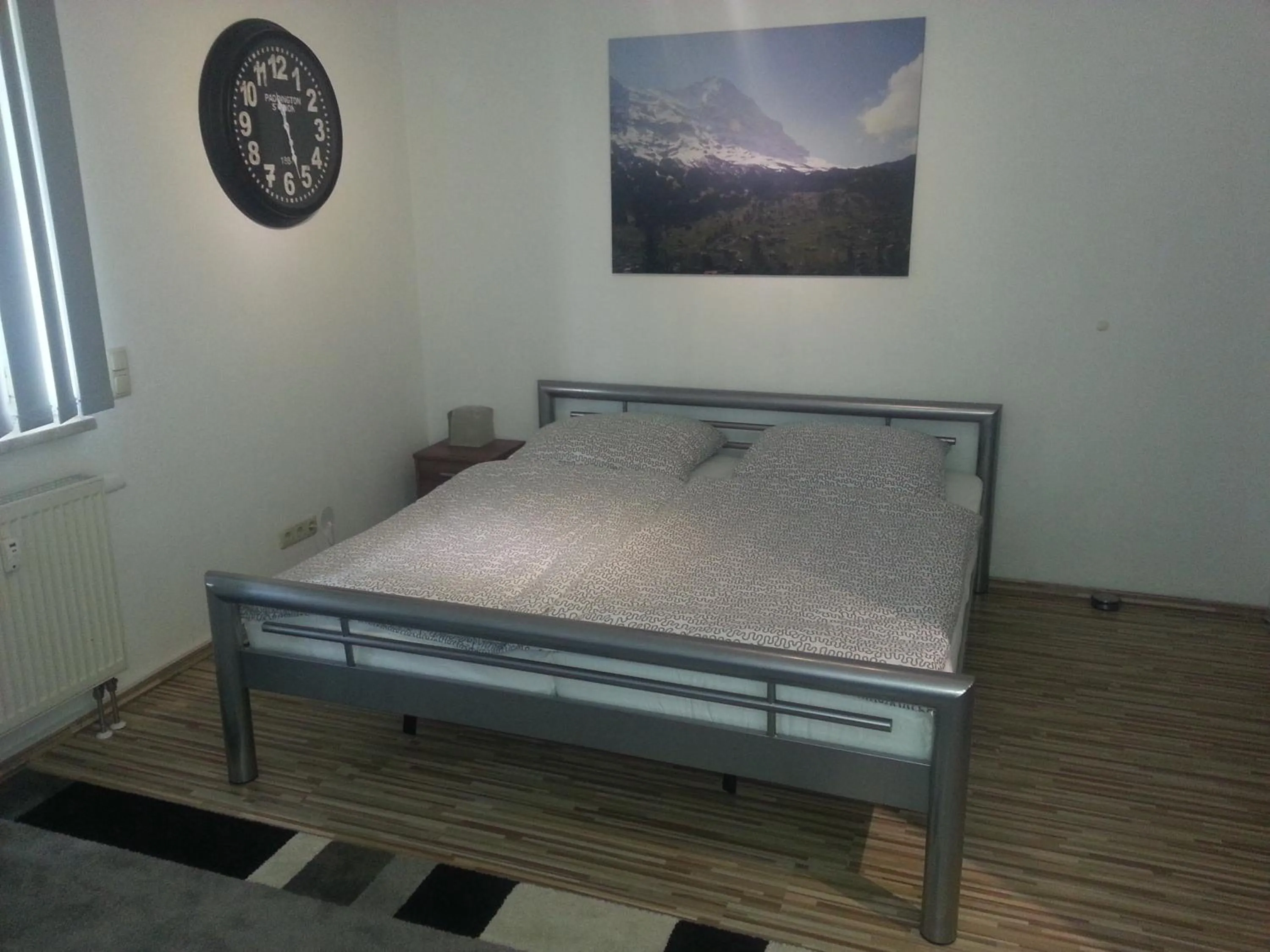 Photo of the whole room, Bed in Apartment Marx