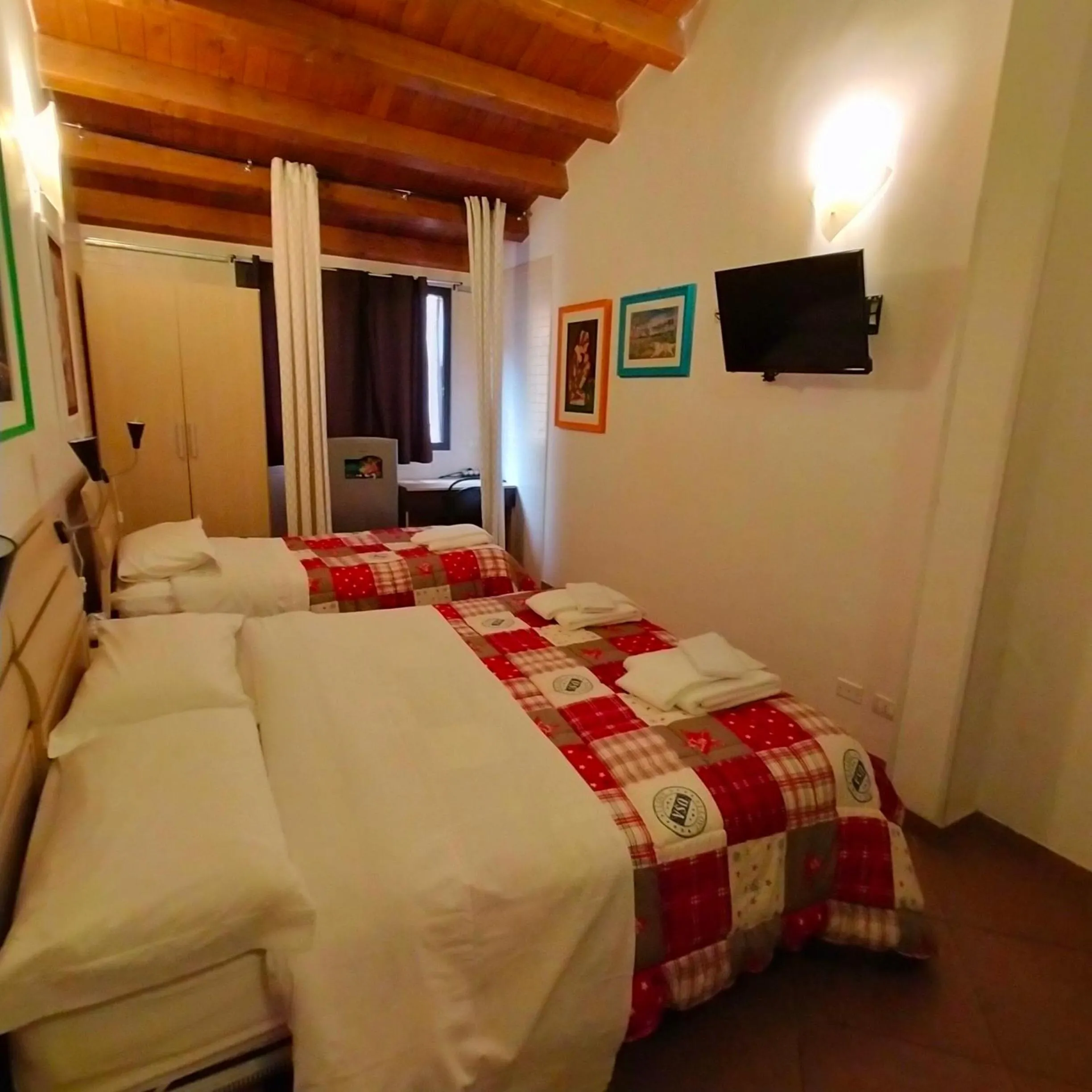 Photo of the whole room, Bed in Terra del Sole Vittoria