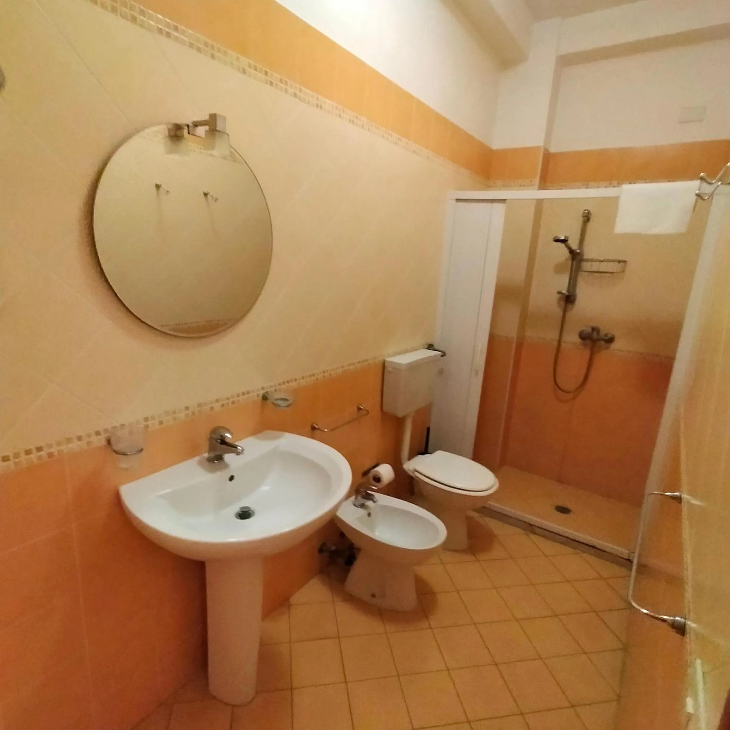 Bathroom in Terra del Sole Vittoria