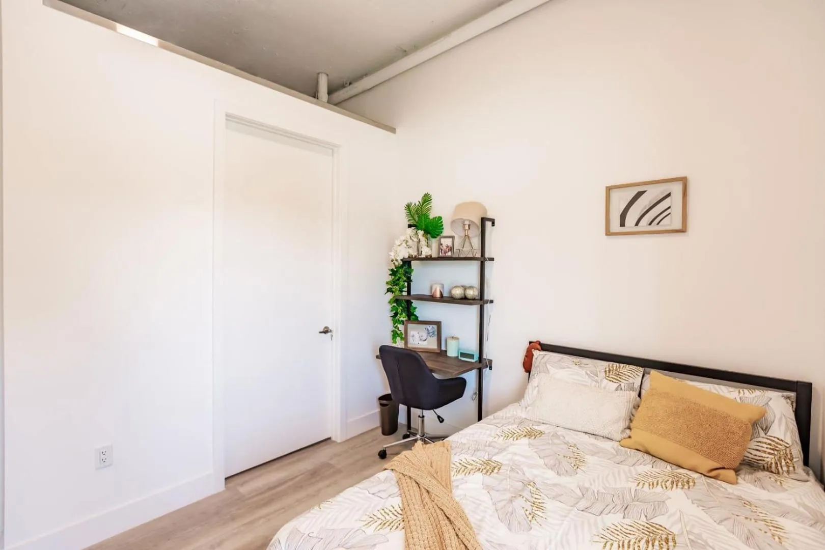 Bed in Aerie Apartments