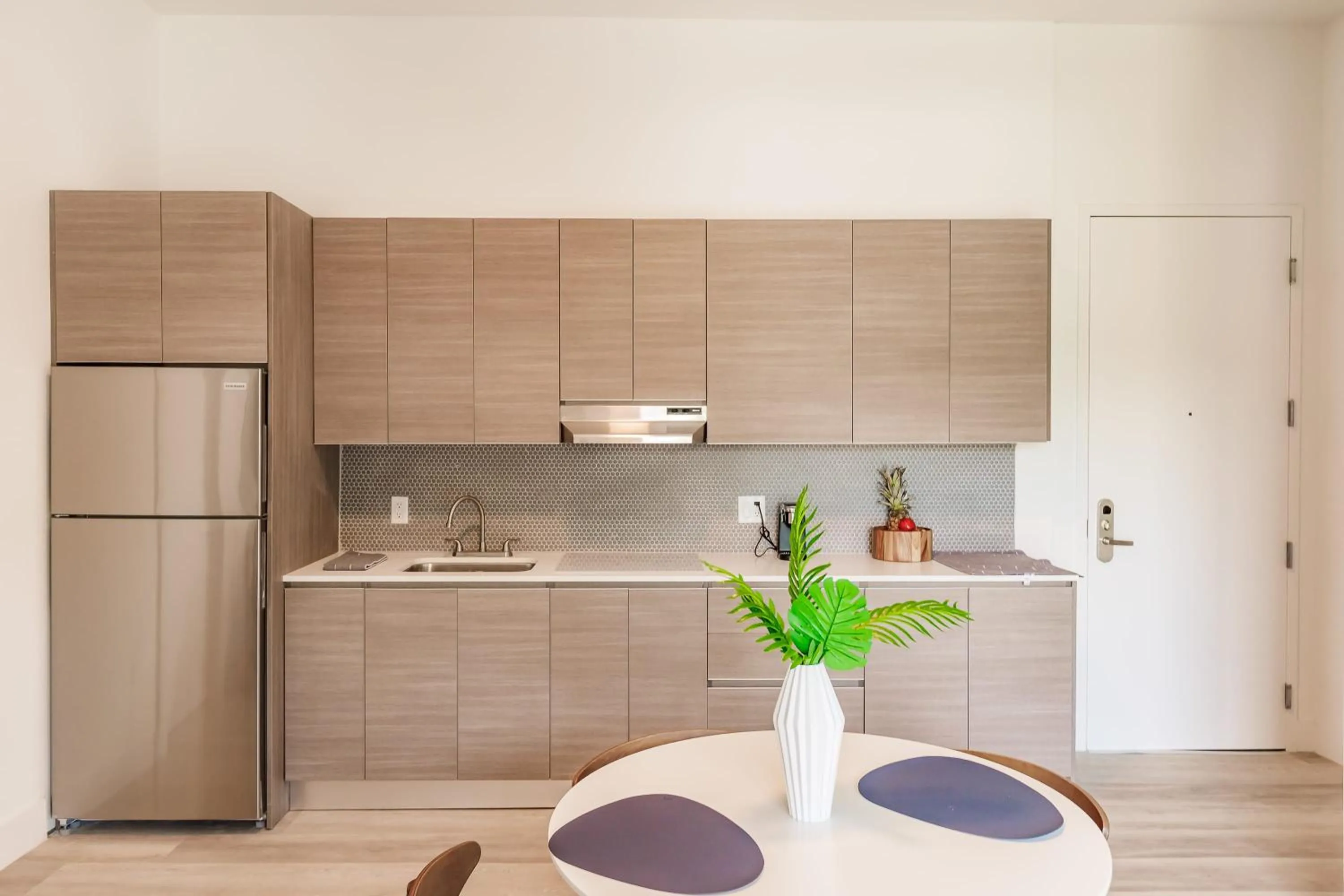 Kitchen or kitchenette in Aerie Apartments