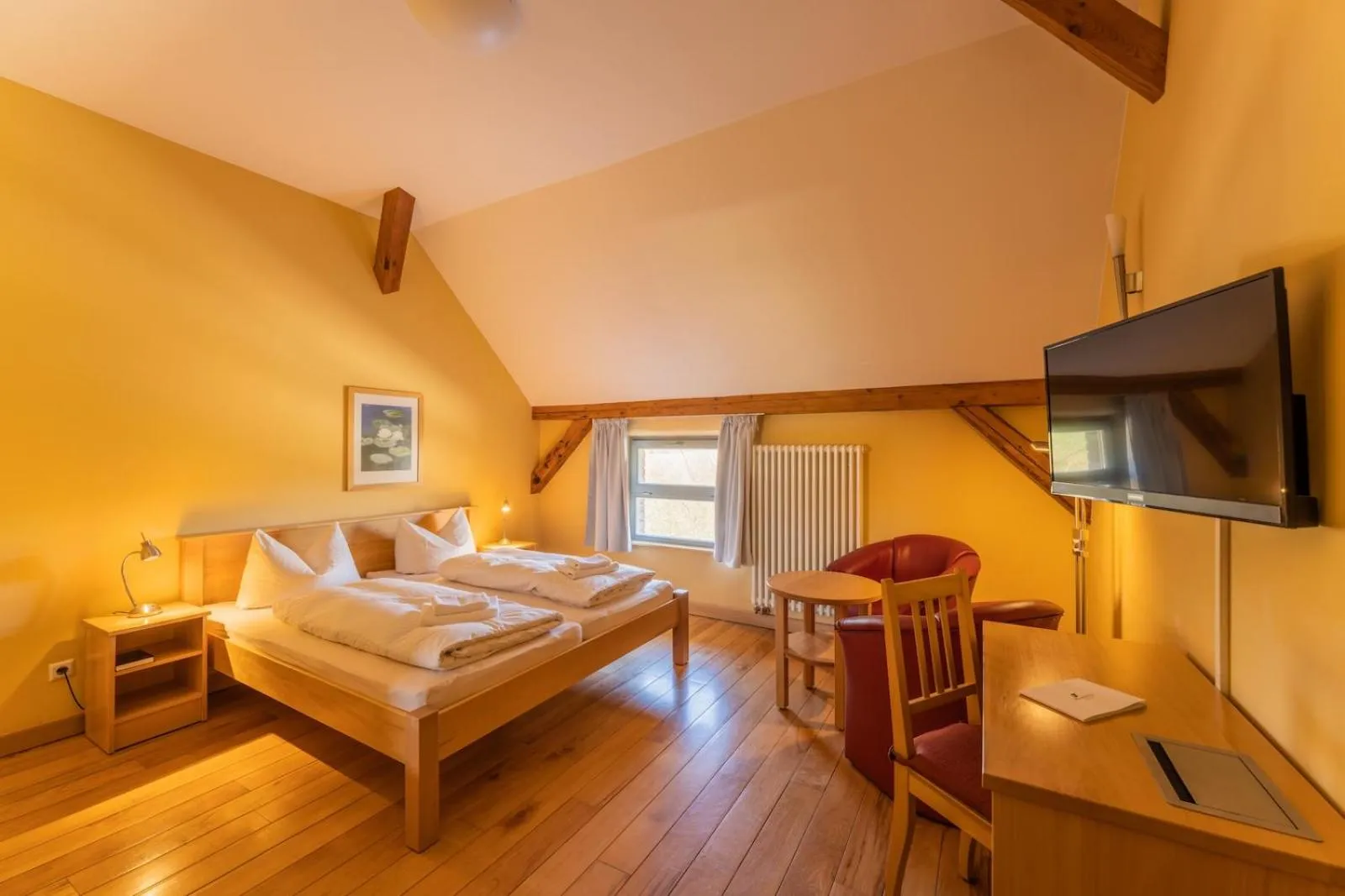 Bed in Biohotel Stiftsgut Wilhelmsglücksbrunn