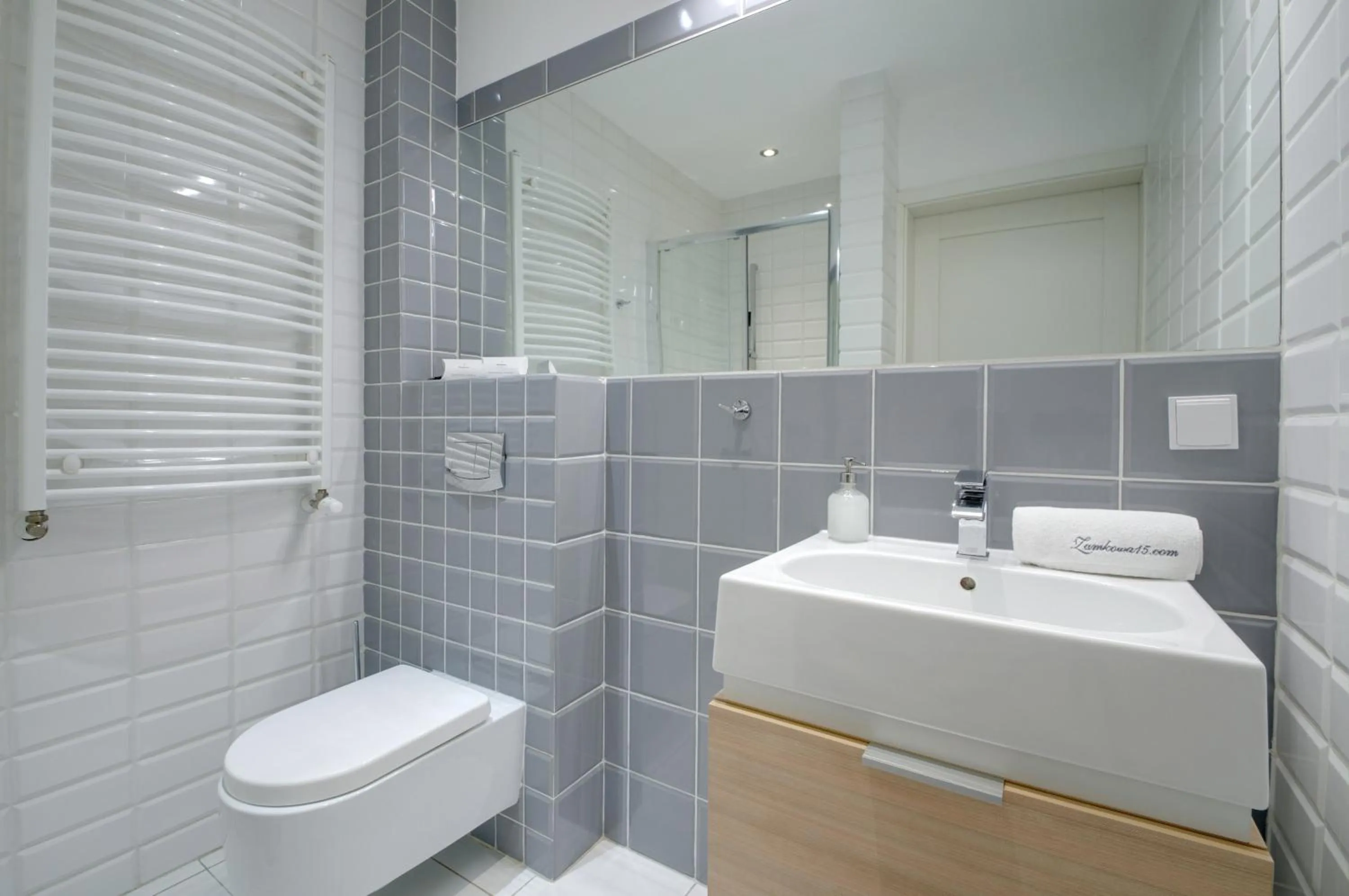 Toilet in Zamkowa15 Apartments