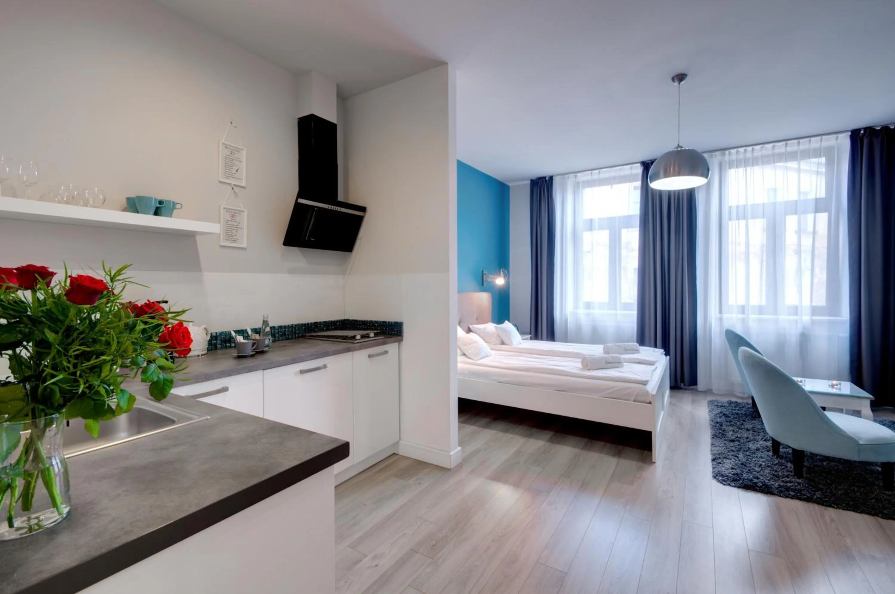 Kitchen or kitchenette, Bed in Zamkowa15 Apartments