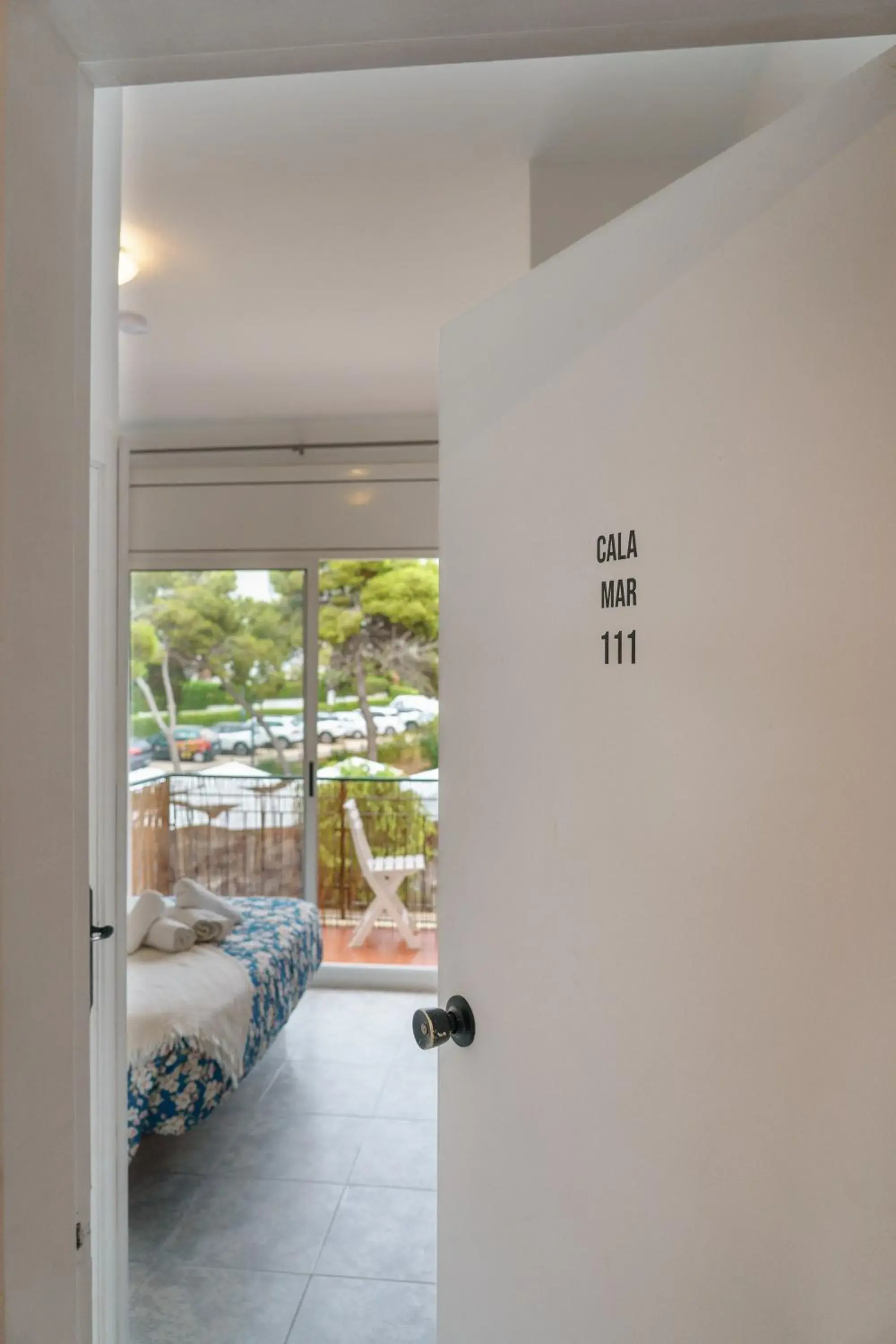 Double Room with Balcony in Sitges Beach Hostal Double Room with Balcony in Sitges Beach Hostal