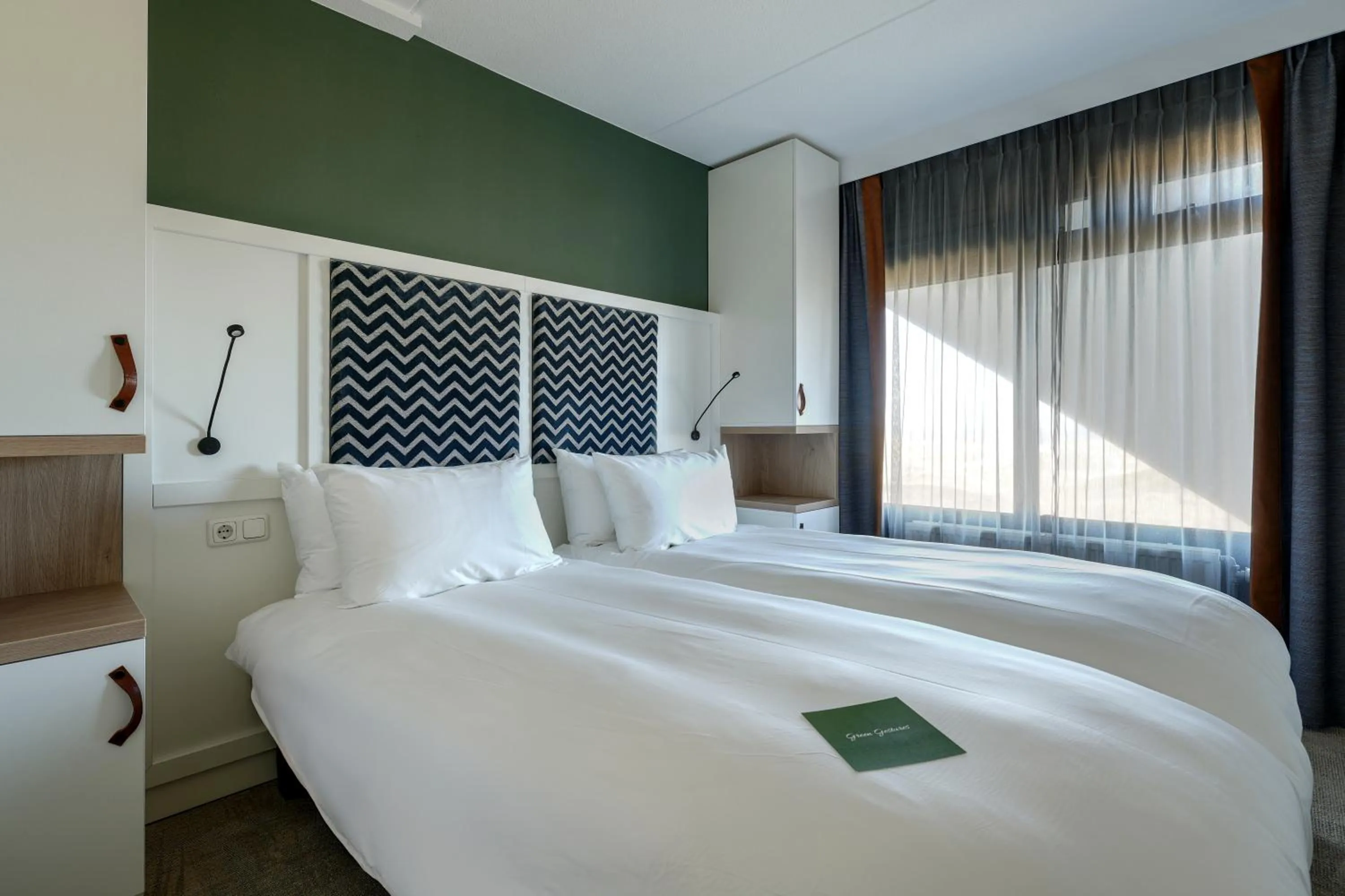 Bedroom, Bed in Paal 8 Hotel aan Zee