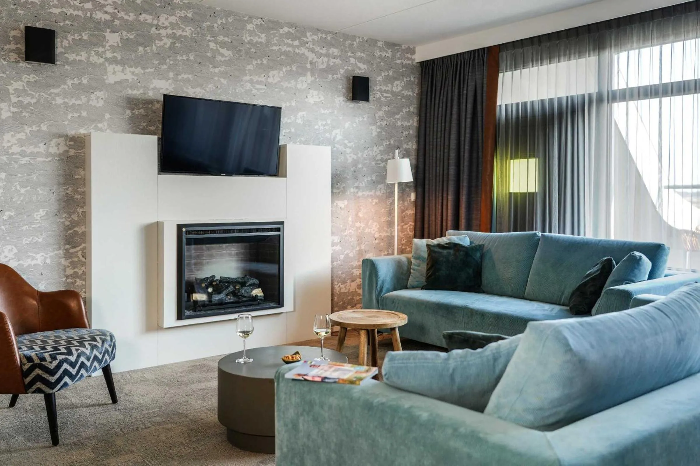 Seating area in Paal 8 Hotel aan Zee