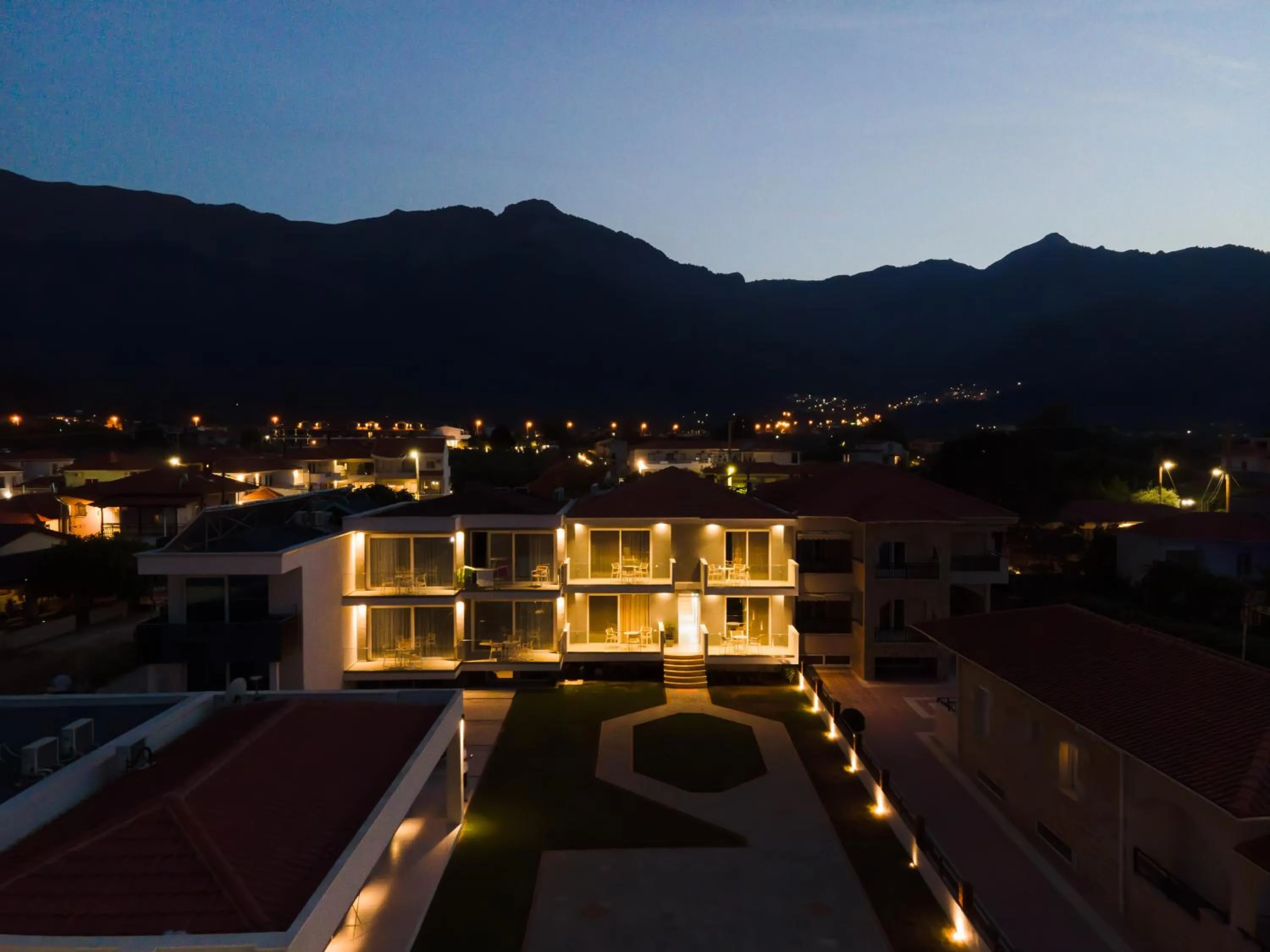 Property building in Sunrise SeaSide Suites
