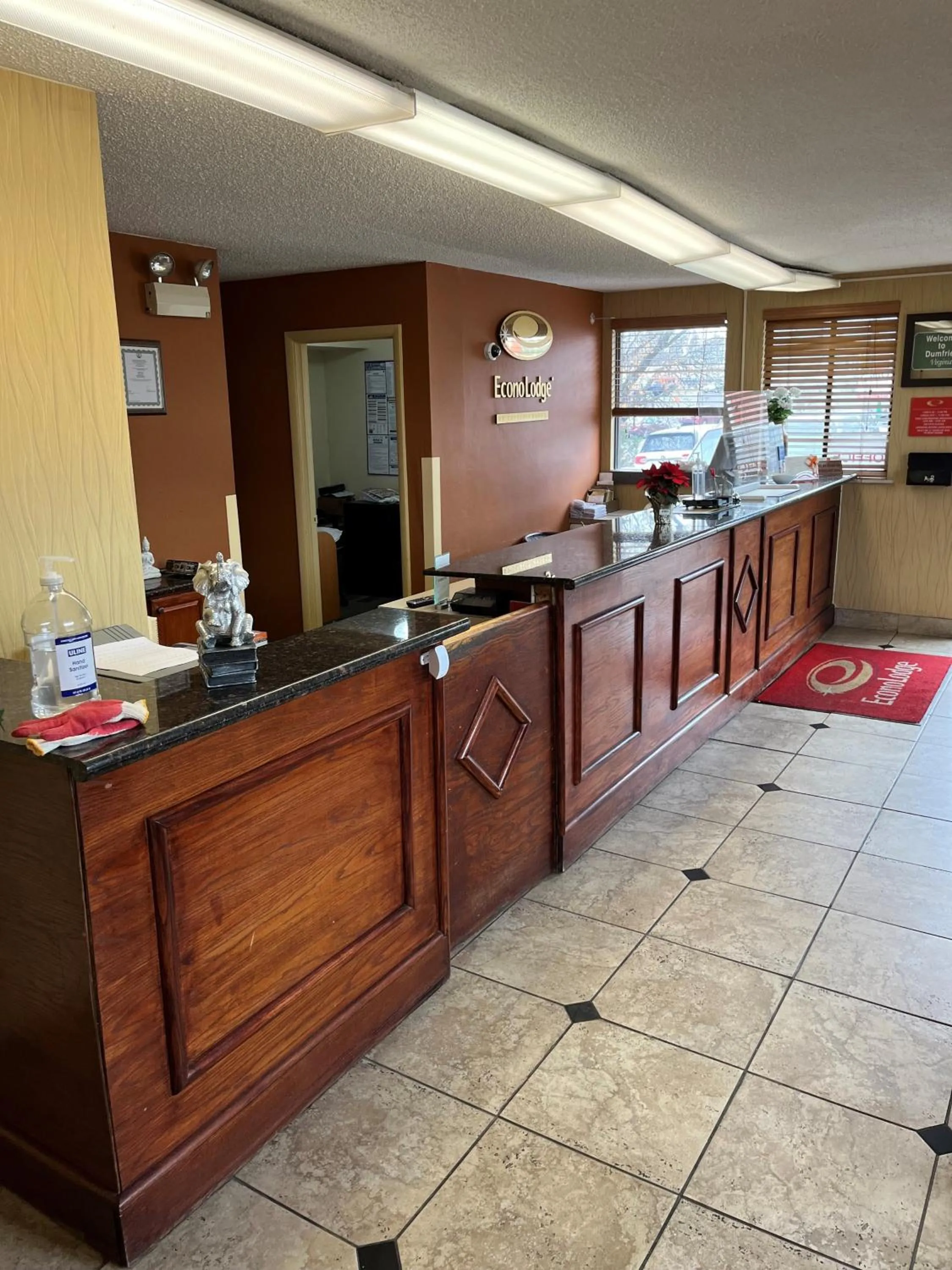 Lobby or reception in Red Carpet Inn Quantico