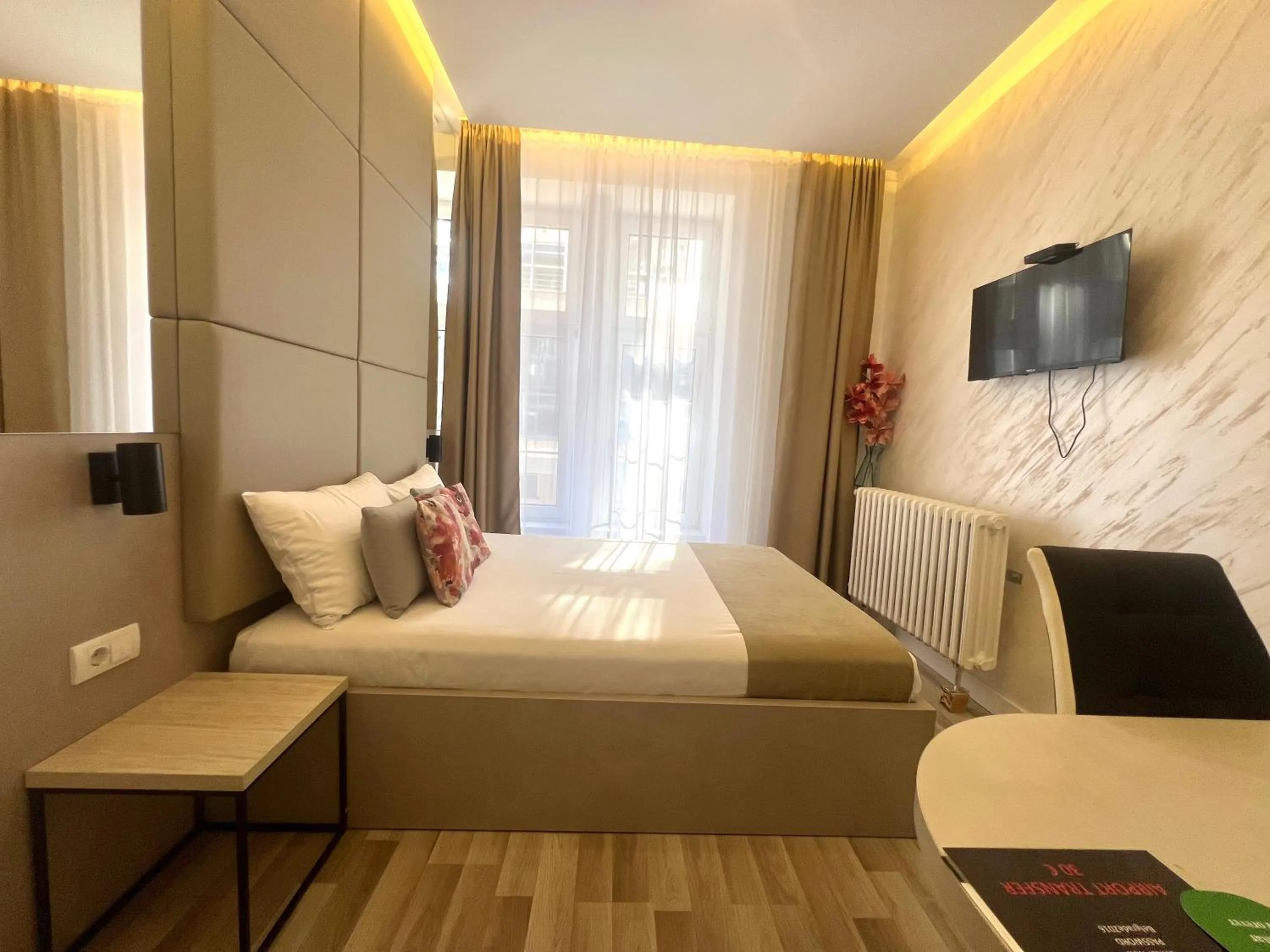 Bedroom, Bed in Centar Forever