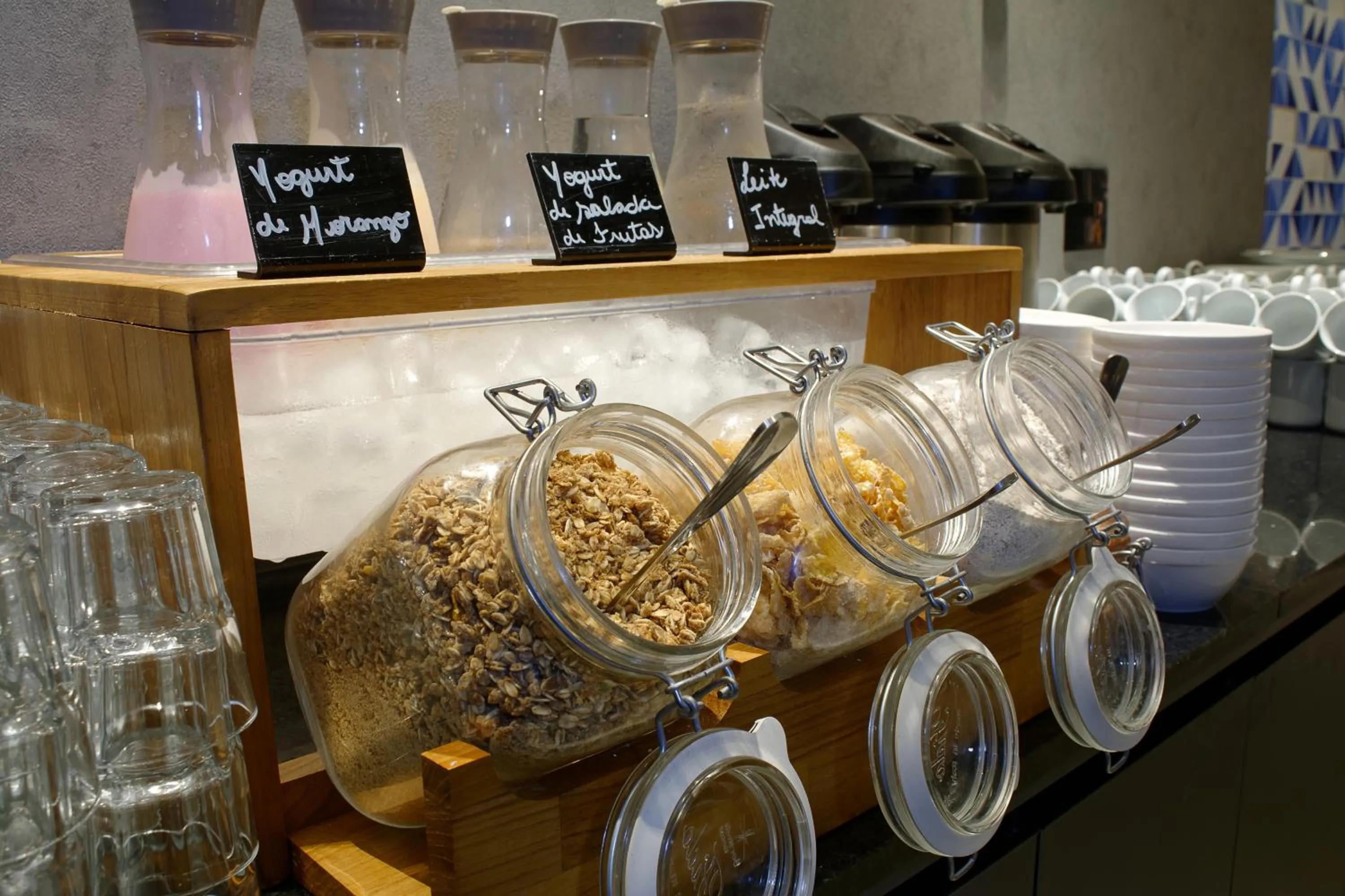 Golden Tower Express Nações Unidas by Fênix Hotéis