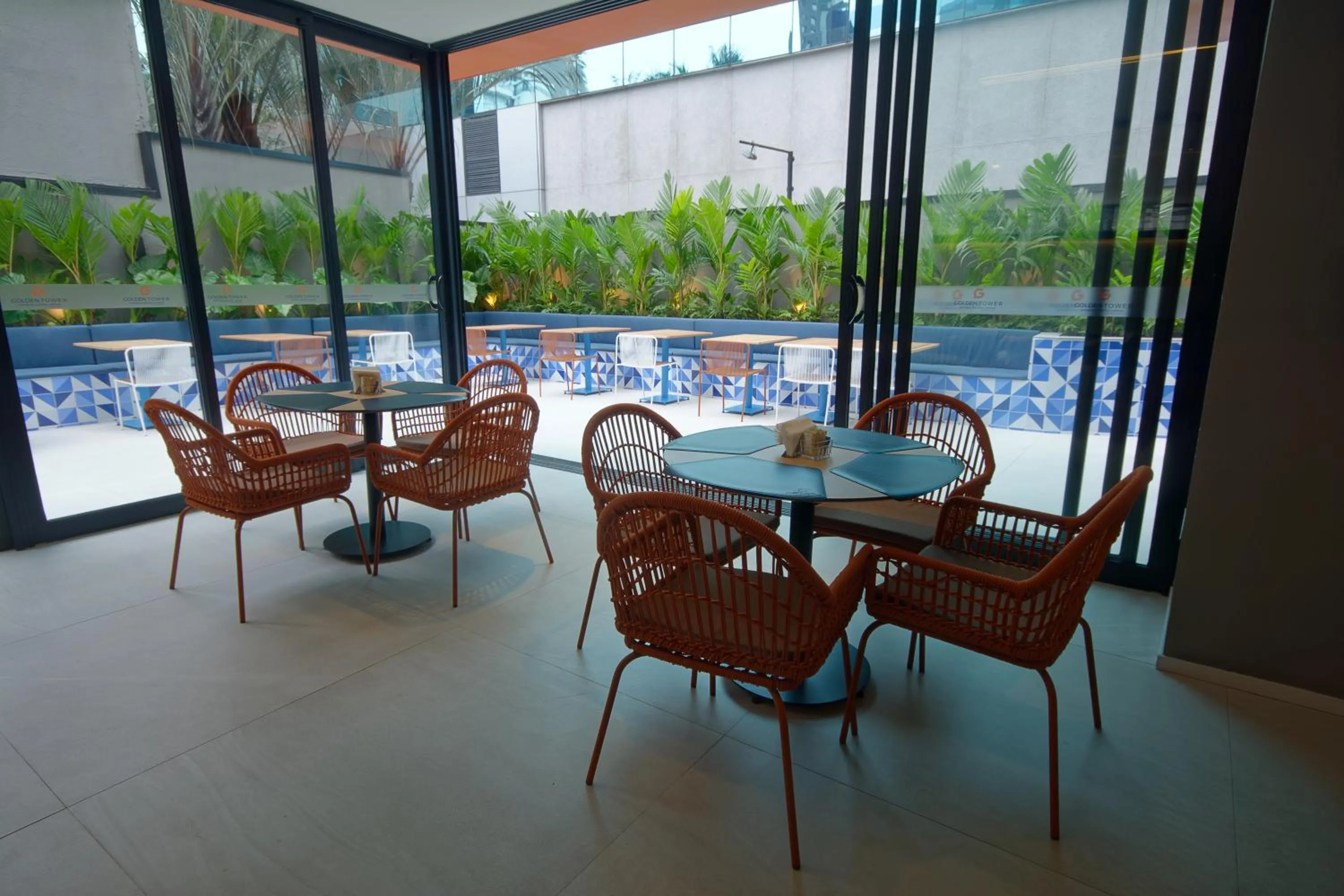 Golden Tower Express Nações Unidas by Fênix Hotéis