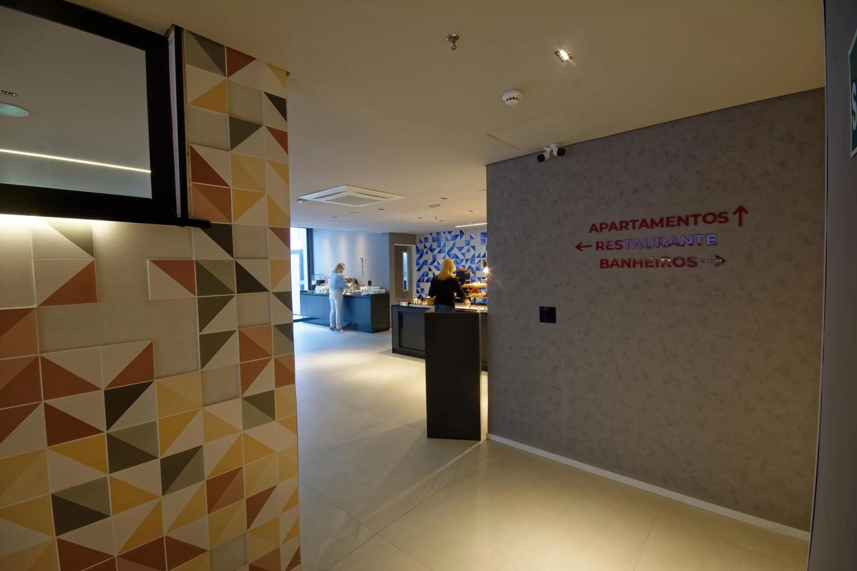 Golden Tower Express Nações Unidas by Fênix Hotéis