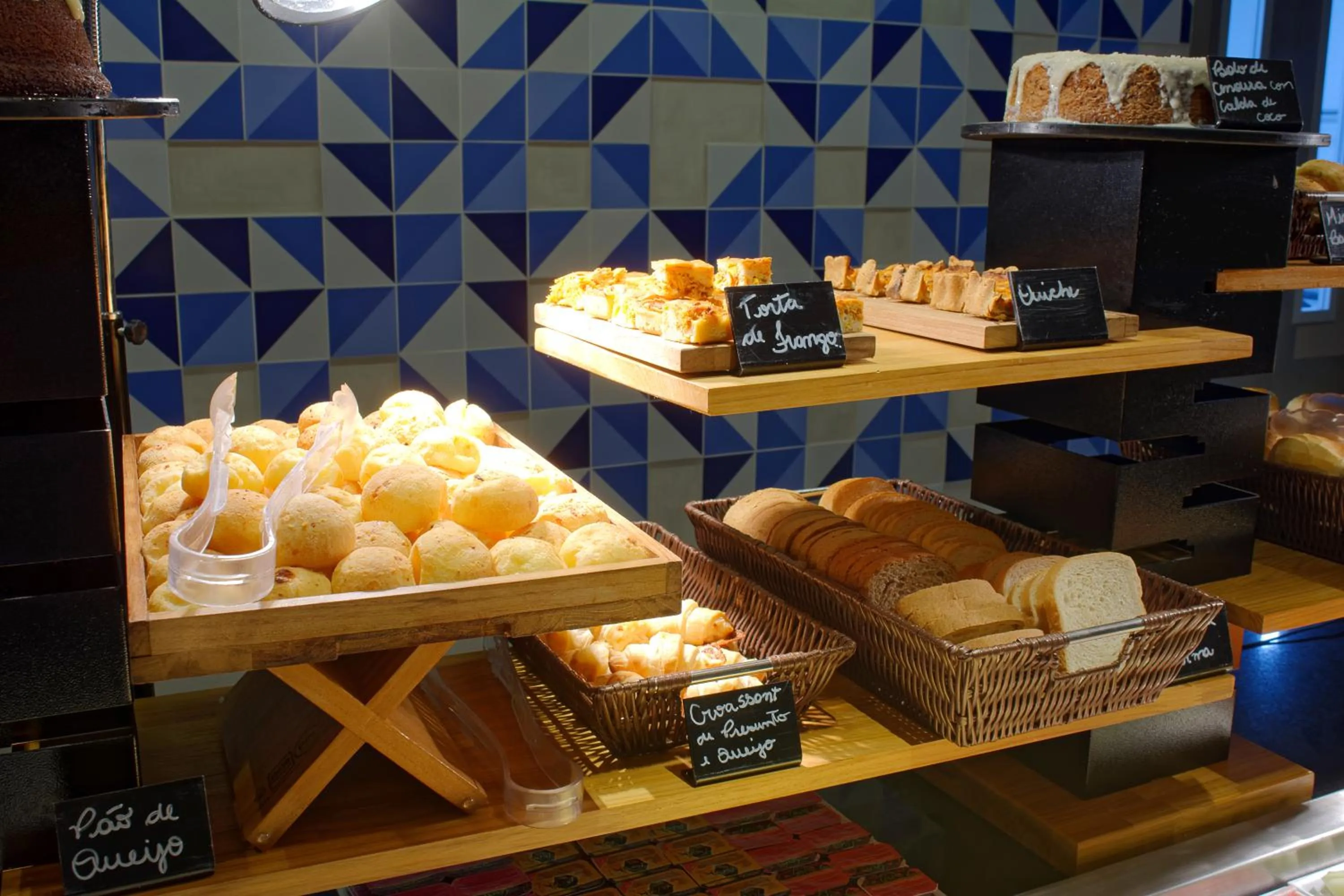 Golden Tower Express Nações Unidas by Fênix Hotéis