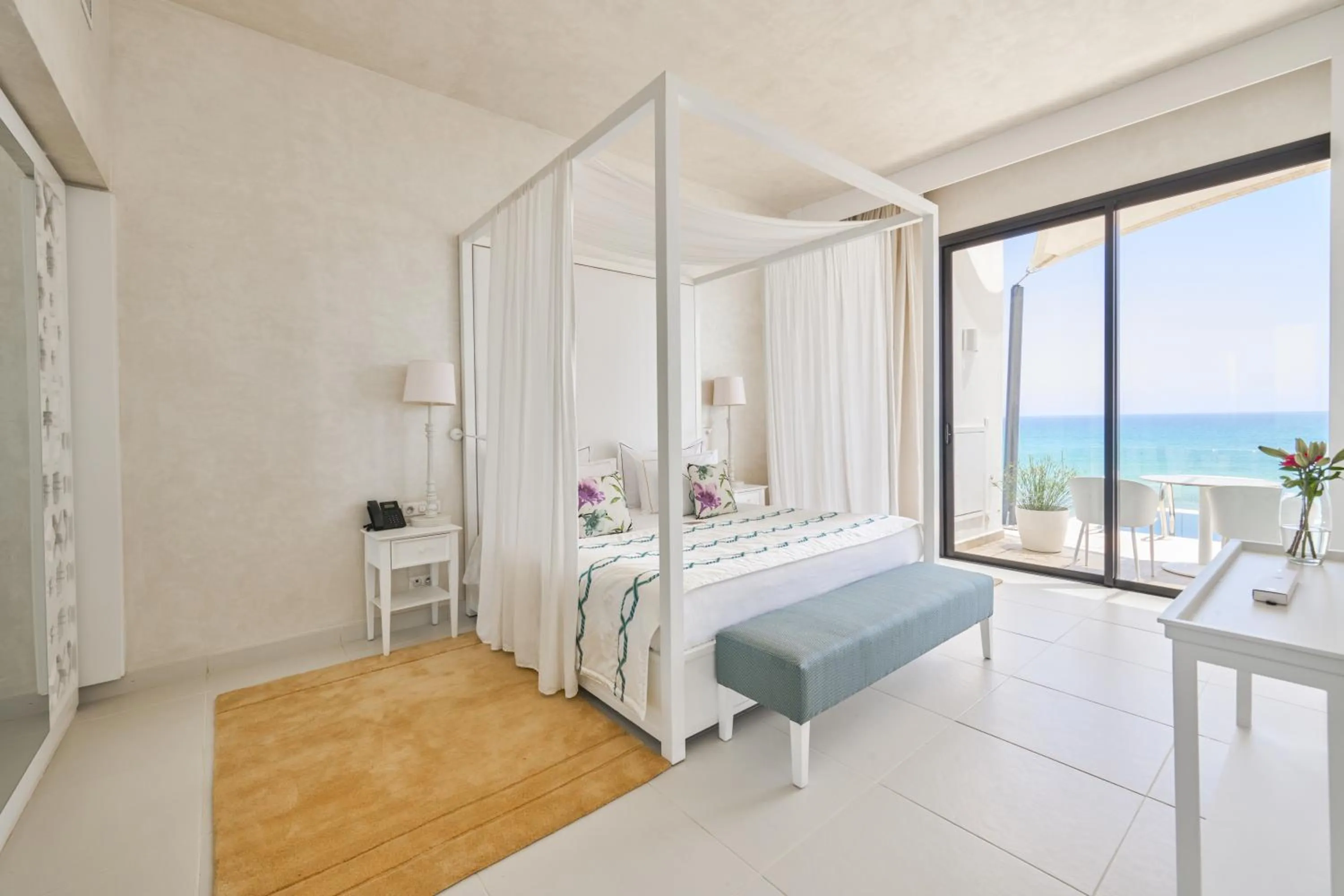 Bed in La Badira - Adult Only