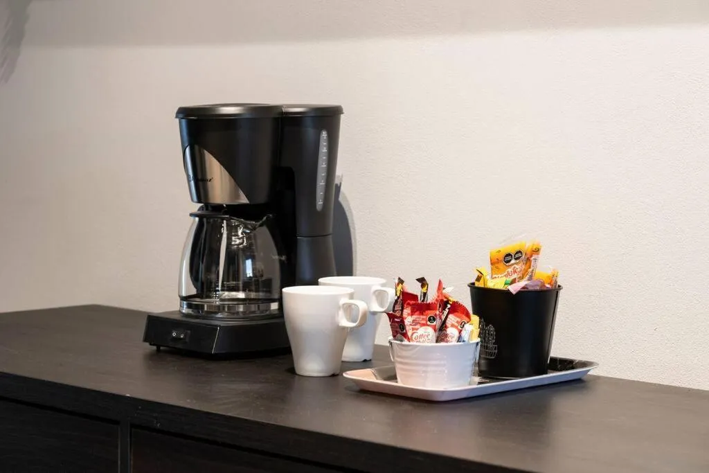 Kitchen or kitchenette in 301 Historic building 1Bdrm 1bath AC Rooftop