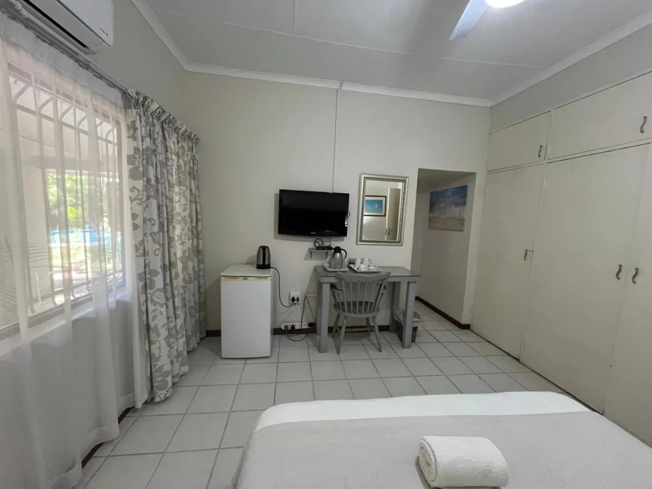 Bed in The Guest House Pongola