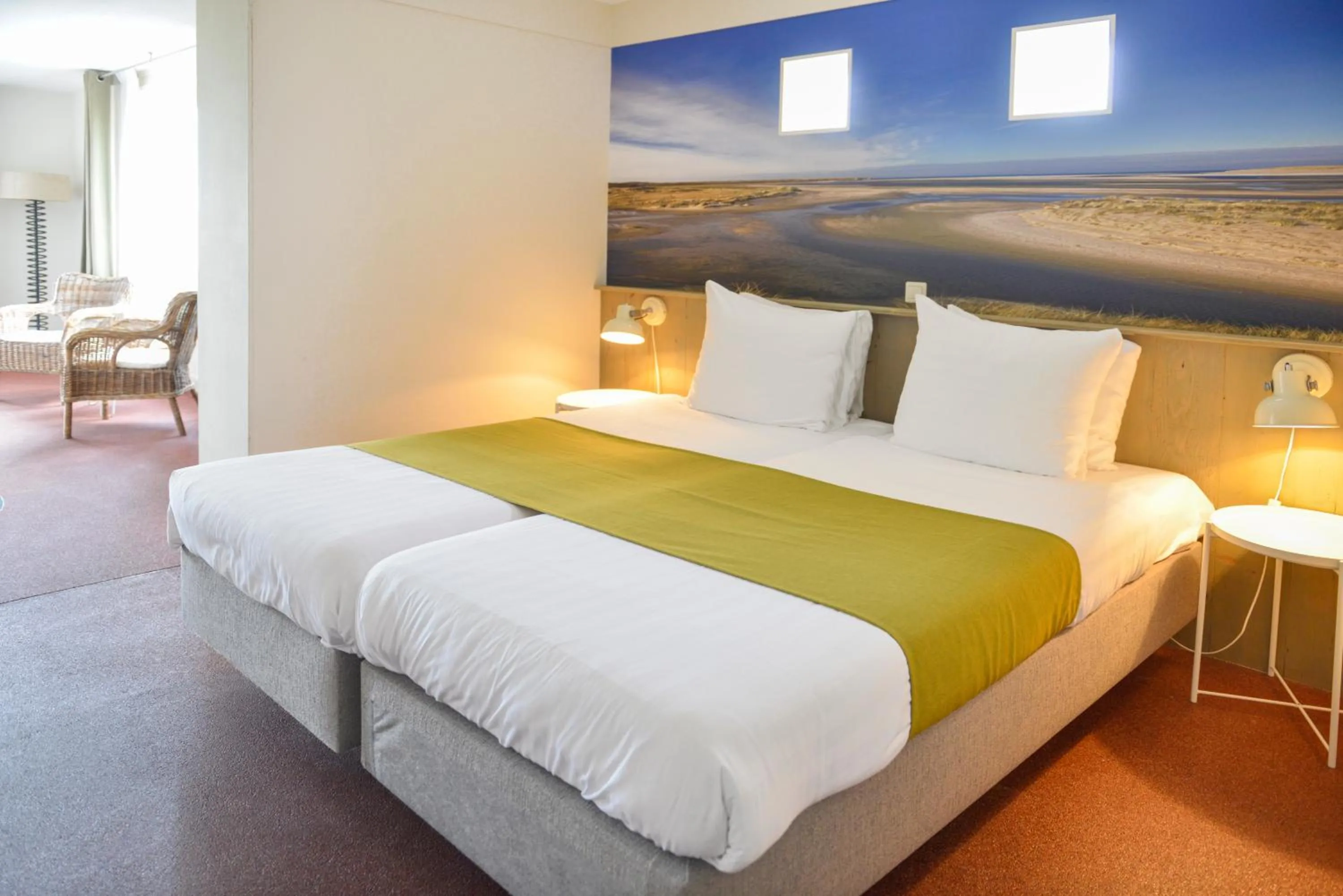 Bedroom, Bed in Strandhotel Noordzee