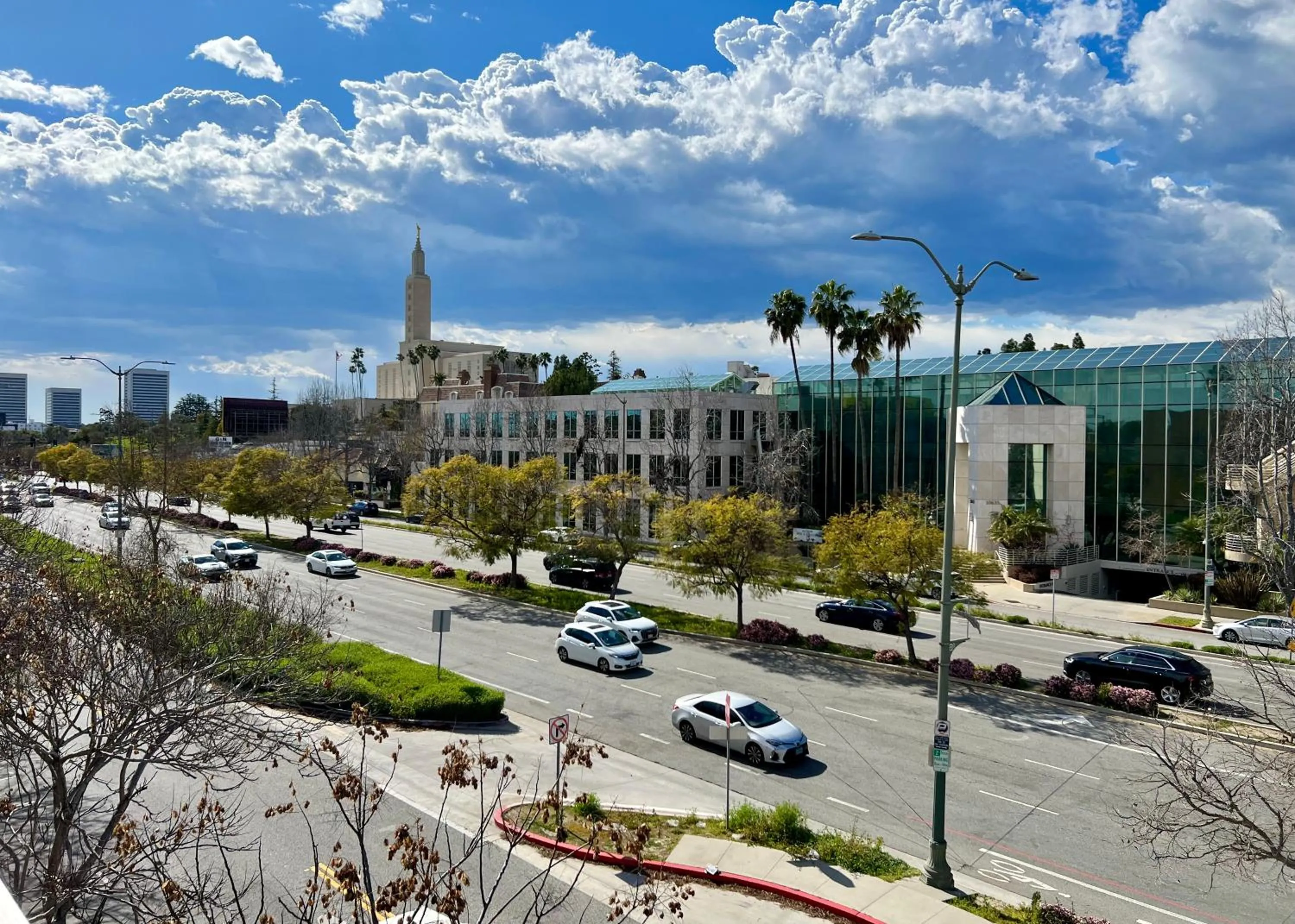 Century City Chic 4 sleep free parking 402