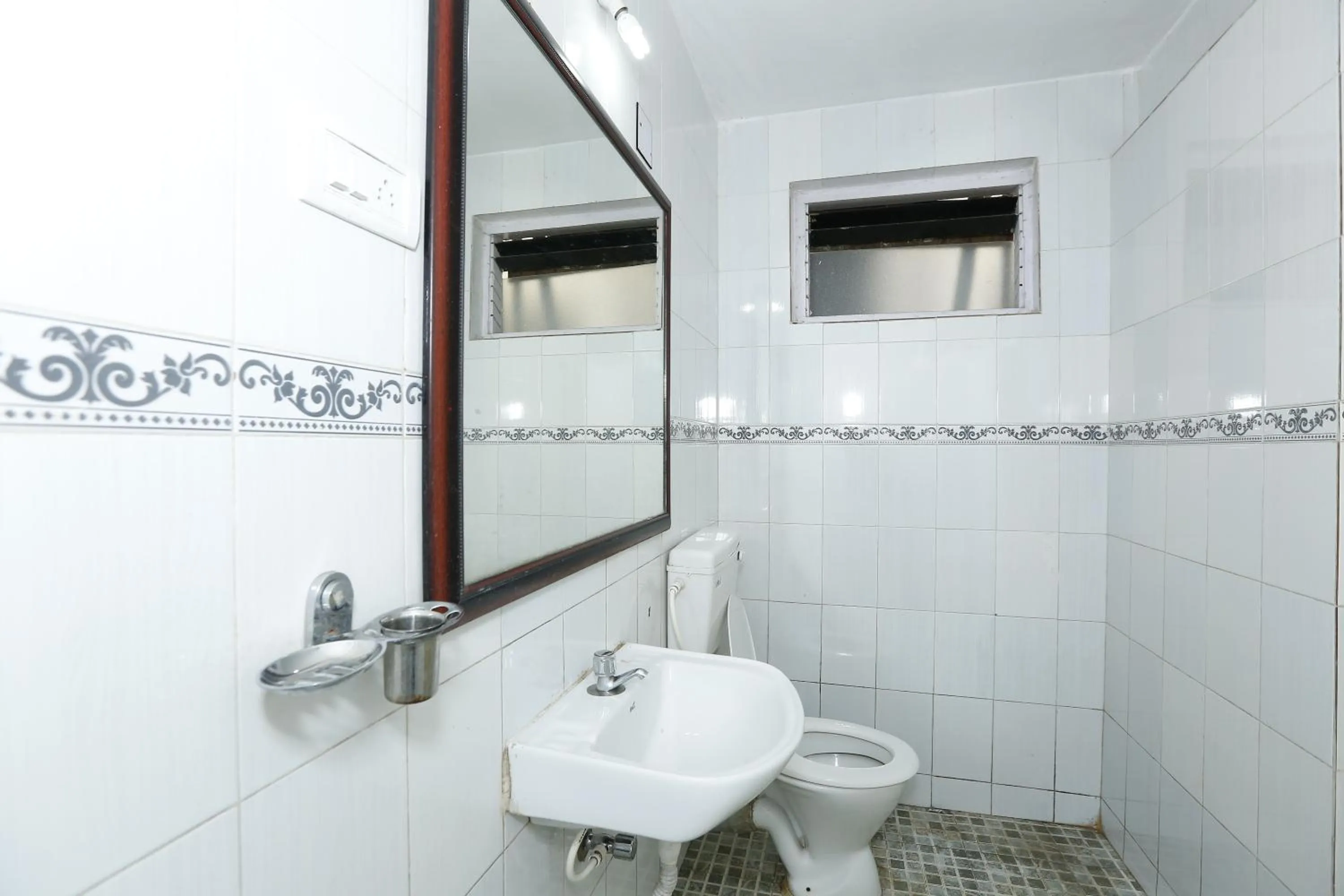 Bathroom in Hotel Sri Balaji