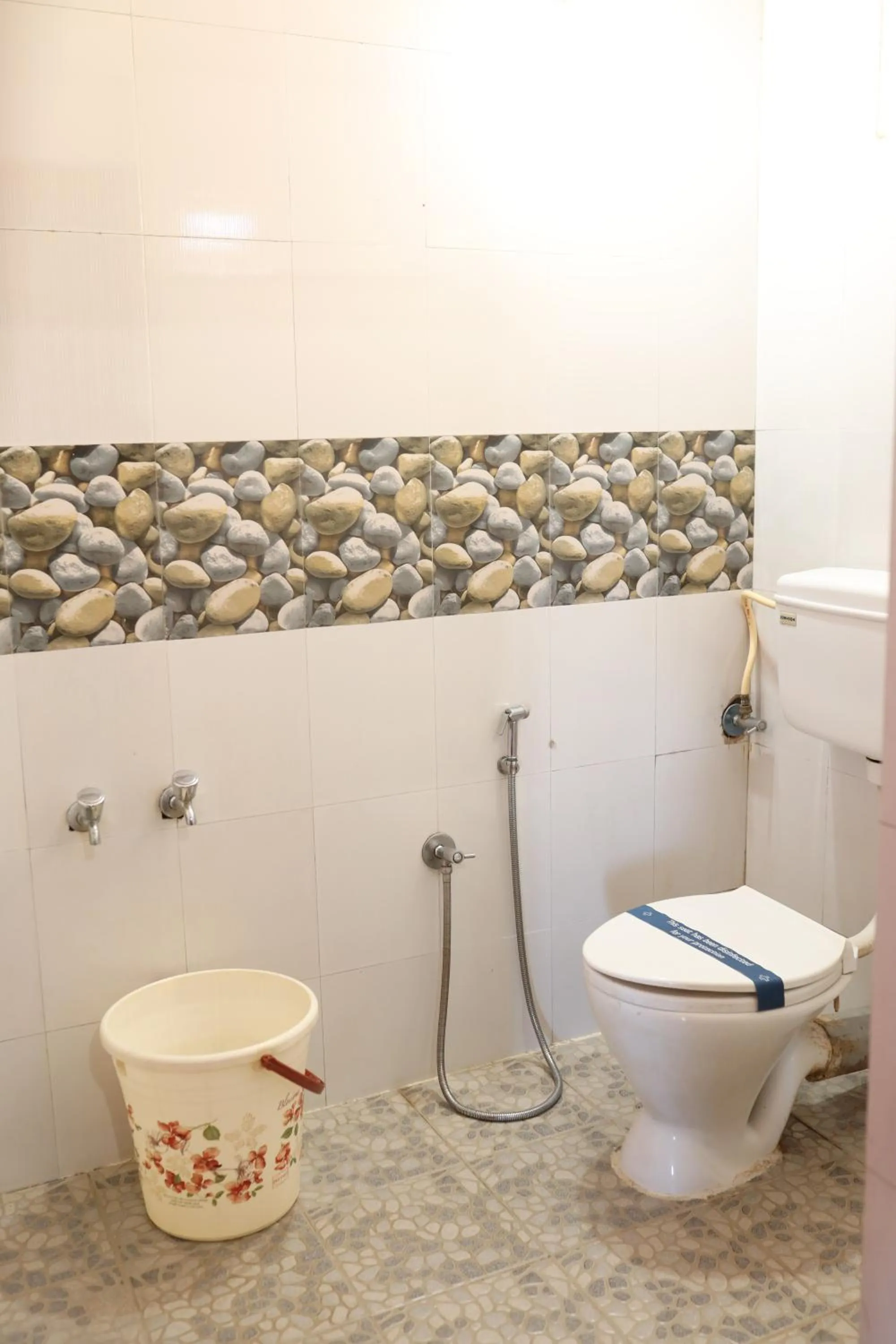 Toilet in Hotel Sri Balaji