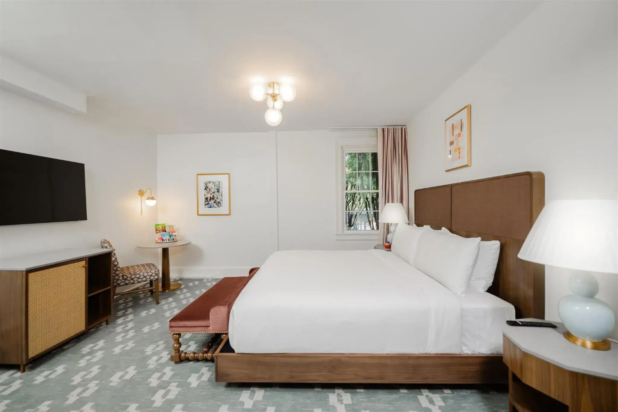 Deluxe King Room in Hotel Granada, a Design Hotel Deluxe King Room in Hotel Granada, a Design Hotel