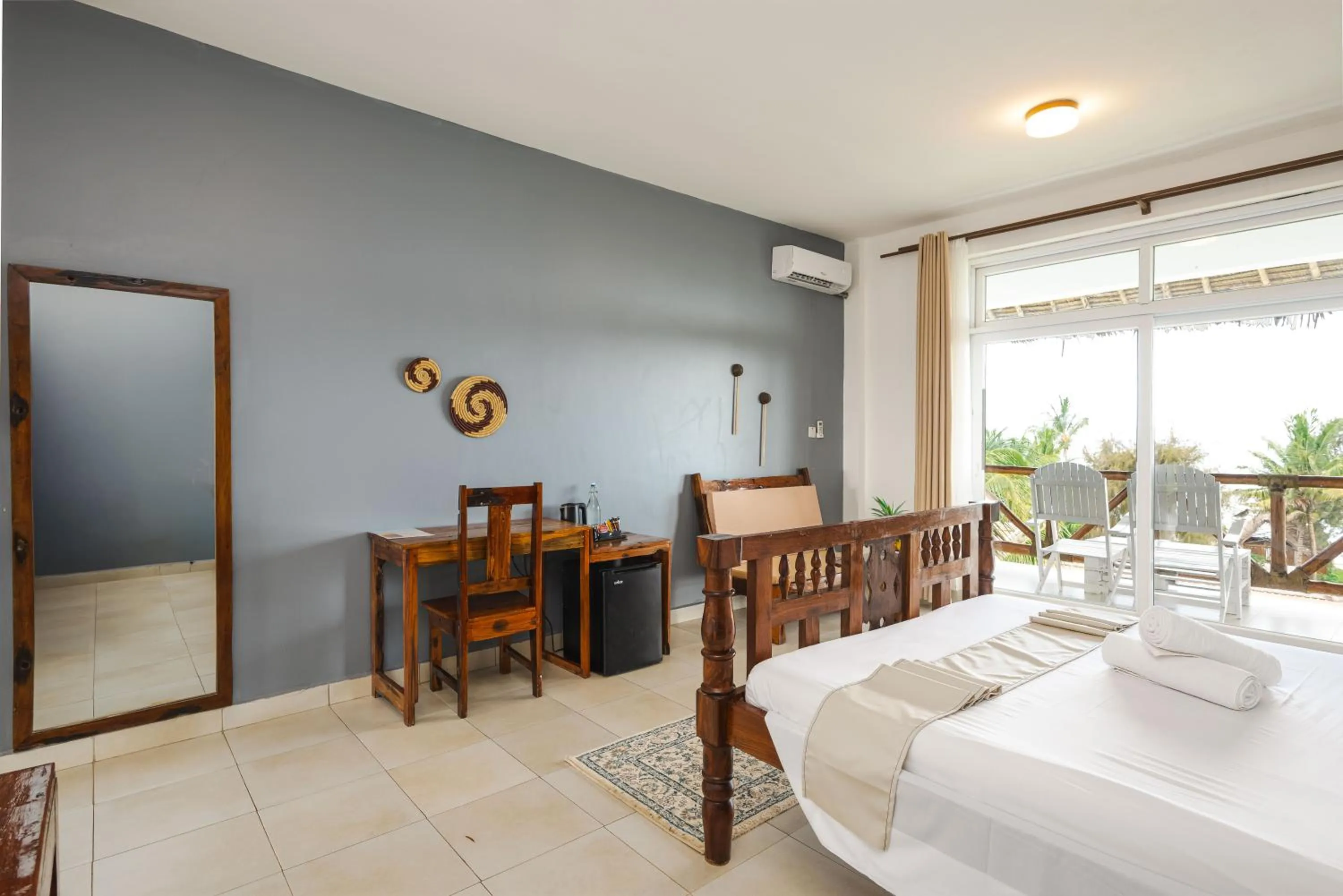 Bed in Tanzanite Beach Resort