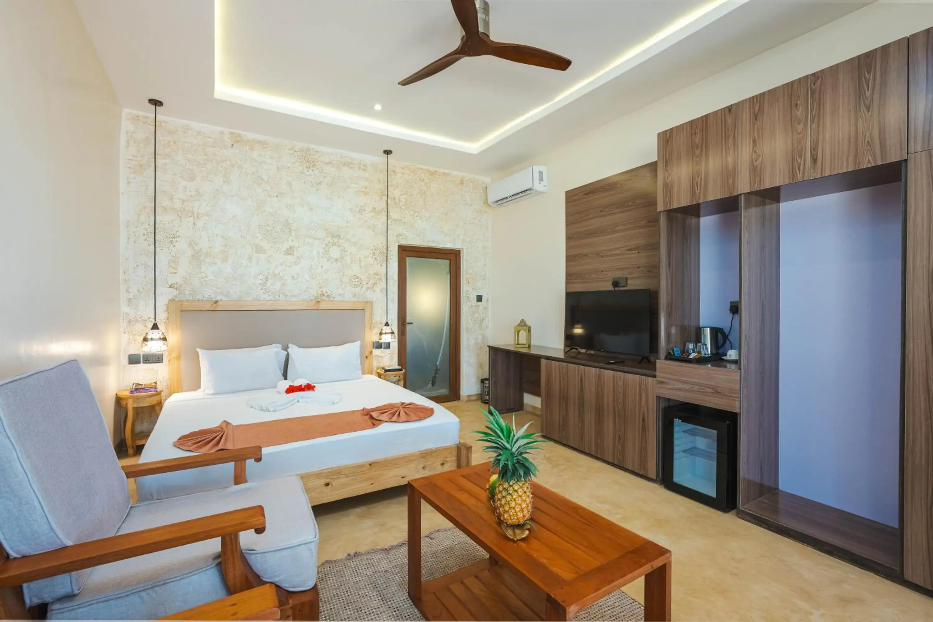 Bed in Tanzanite Beach Resort Bed in Tanzanite Beach Resort