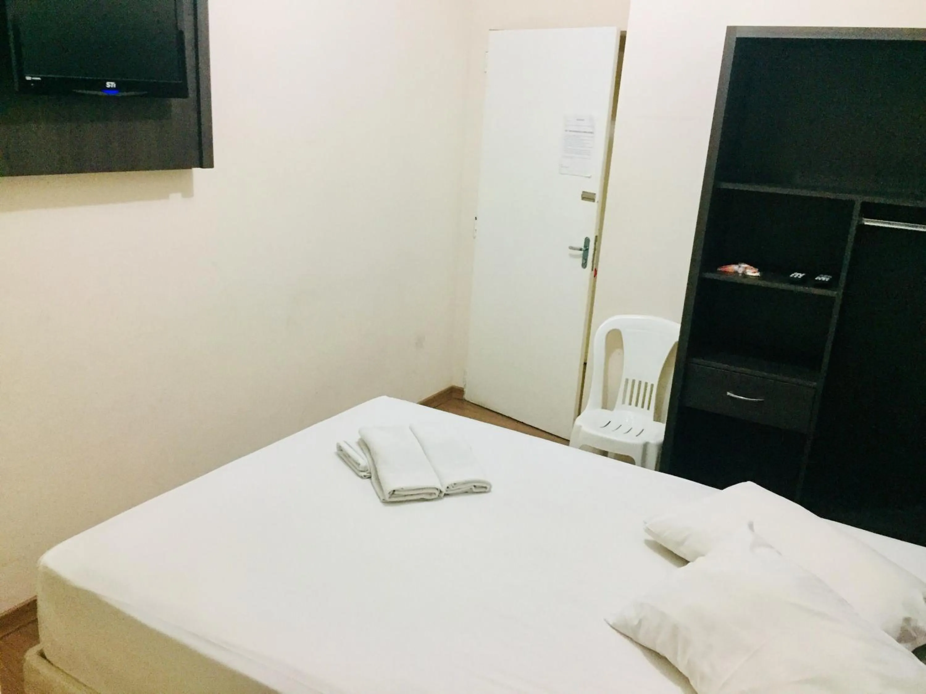 TV and multimedia, Bed in Hotel GMatos Belo Horizonte - Próximo a Rodoviária e Mercados Turísticos