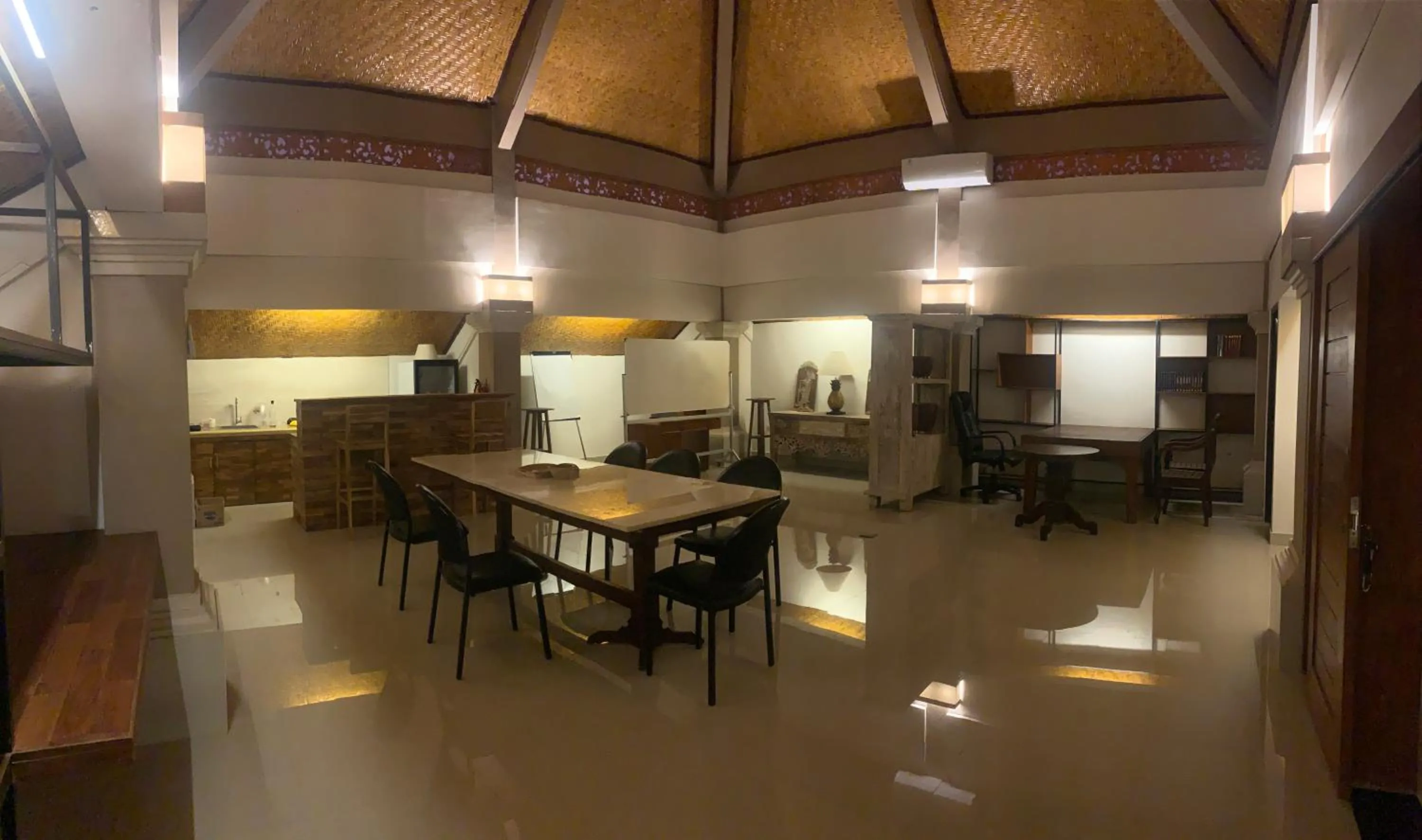 Restaurant/places to eat in Ananda's Sanur by ABM