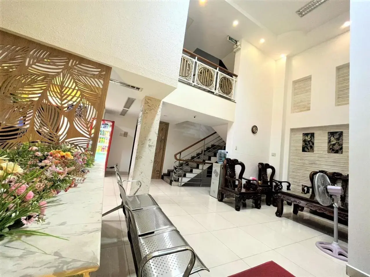 Property building in DINH DINH 2 AIRPORT HOTEL Property building in DINH DINH 2 AIRPORT HOTEL