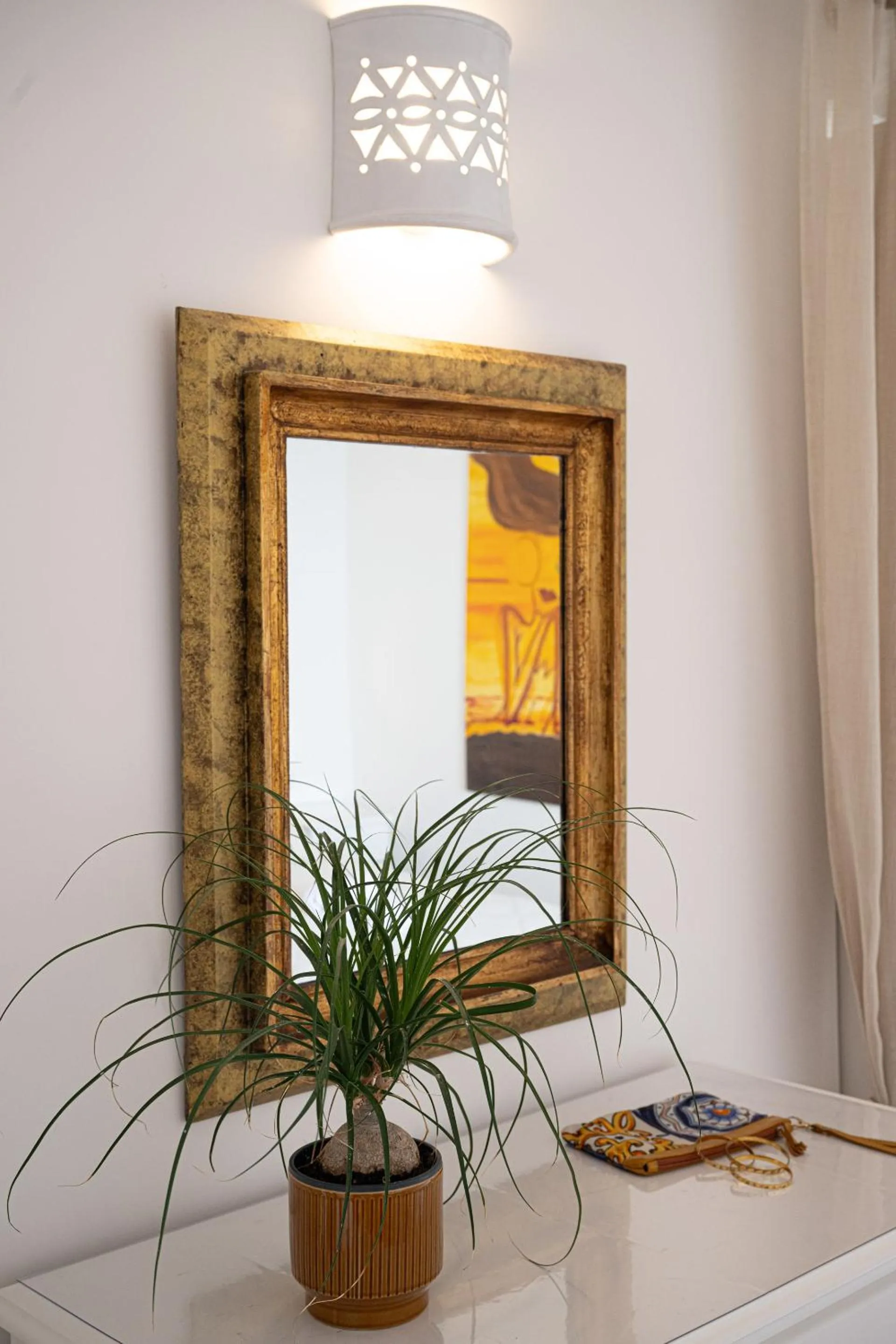 Decorative detail in Villa Santa Chiara Positano Suites