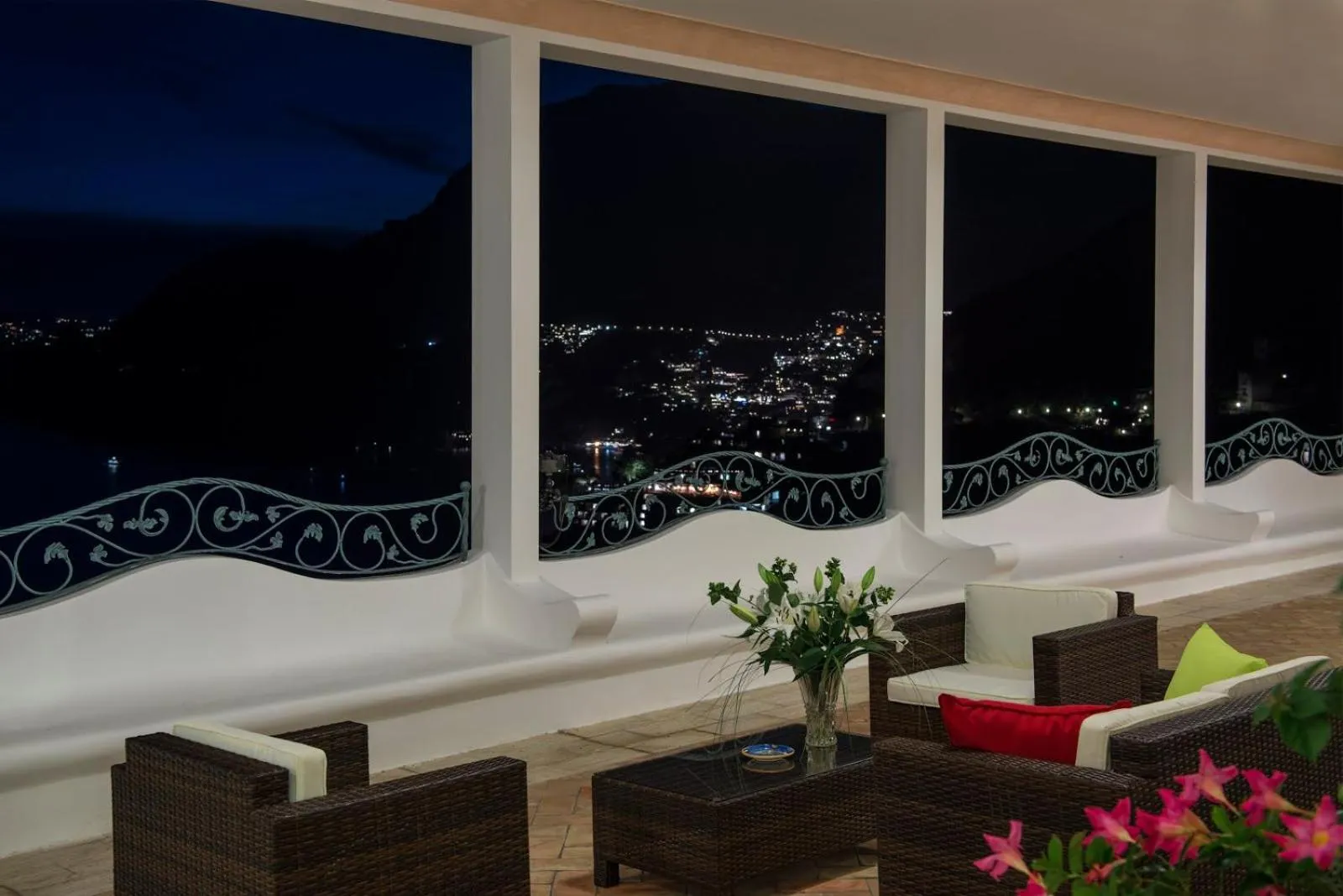 Night in Villa Santa Chiara Positano Suites