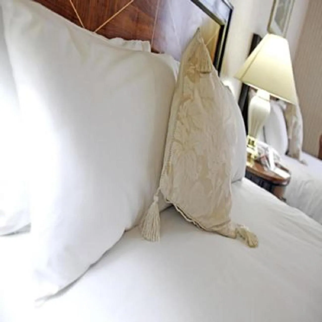 Bed in Coventry Hill Hotel