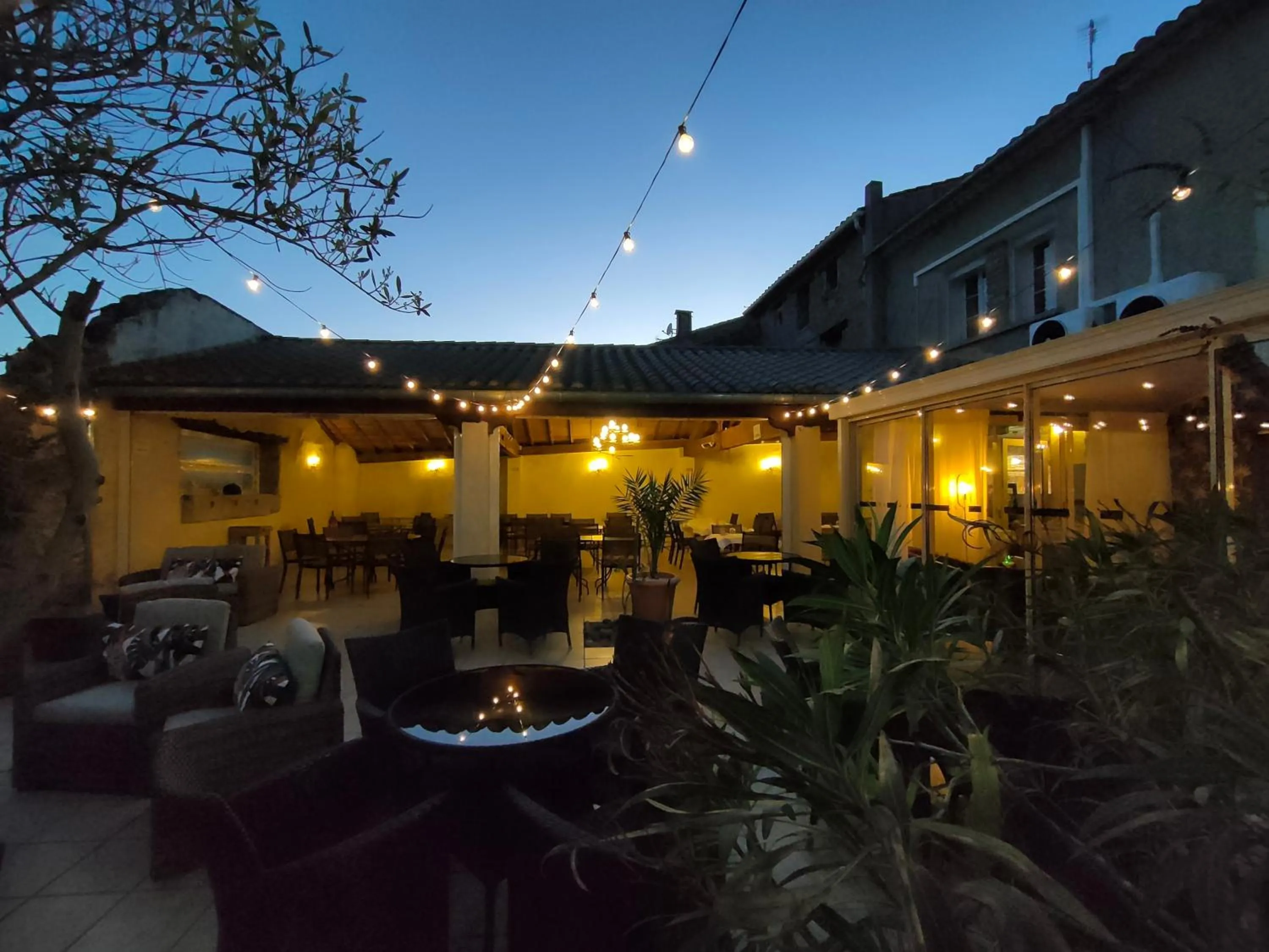 Hôtel Restaurant L'Art des Mets by Côté Jardin