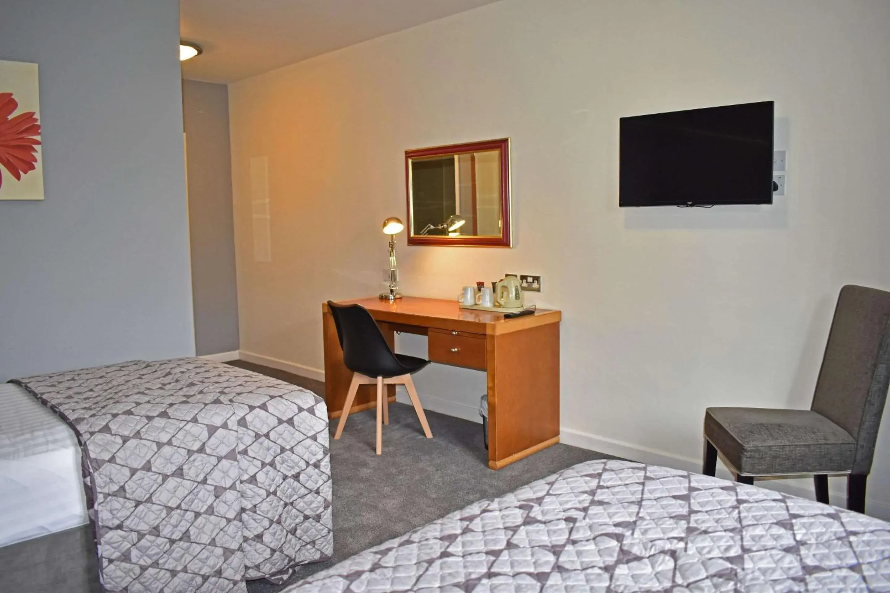 Bedroom, Bed in Quality Hotel Coventry Bedroom, Bed in Quality Hotel Coventry