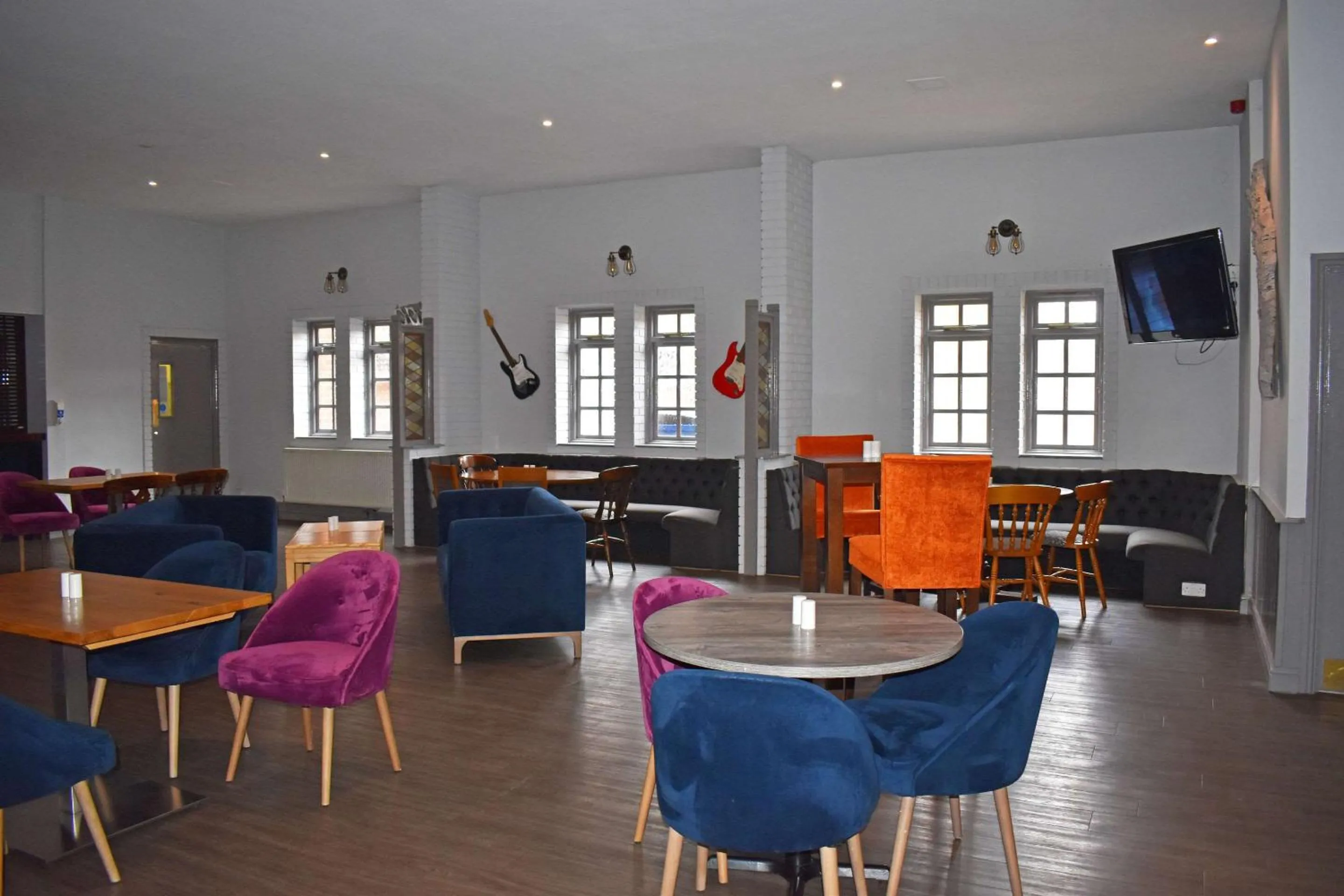Lounge or bar in Quality Hotel Coventry