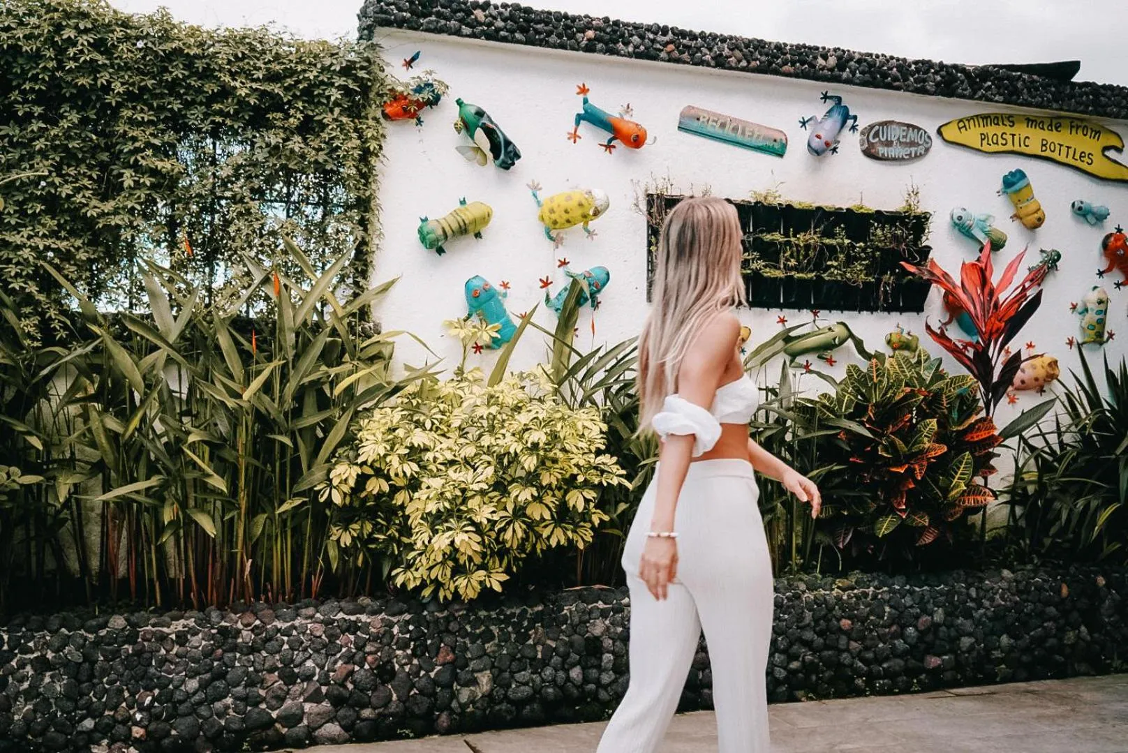 People in La Fortuna Lodge by Treebu Hotels