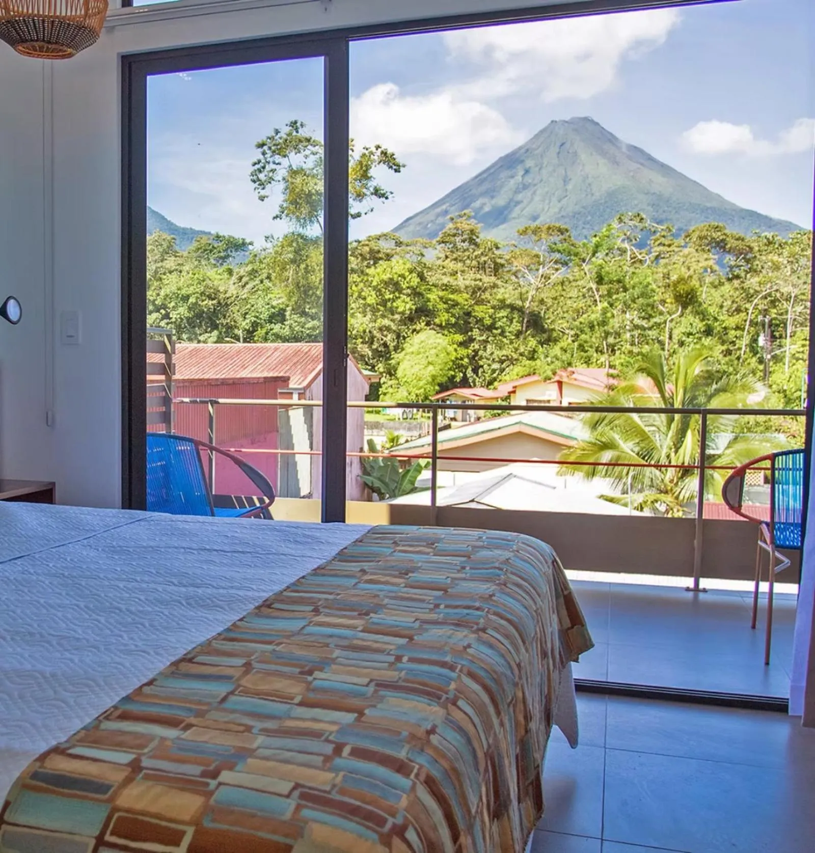 Natural landscape, Bed in La Fortuna Lodge by Treebu Hotels