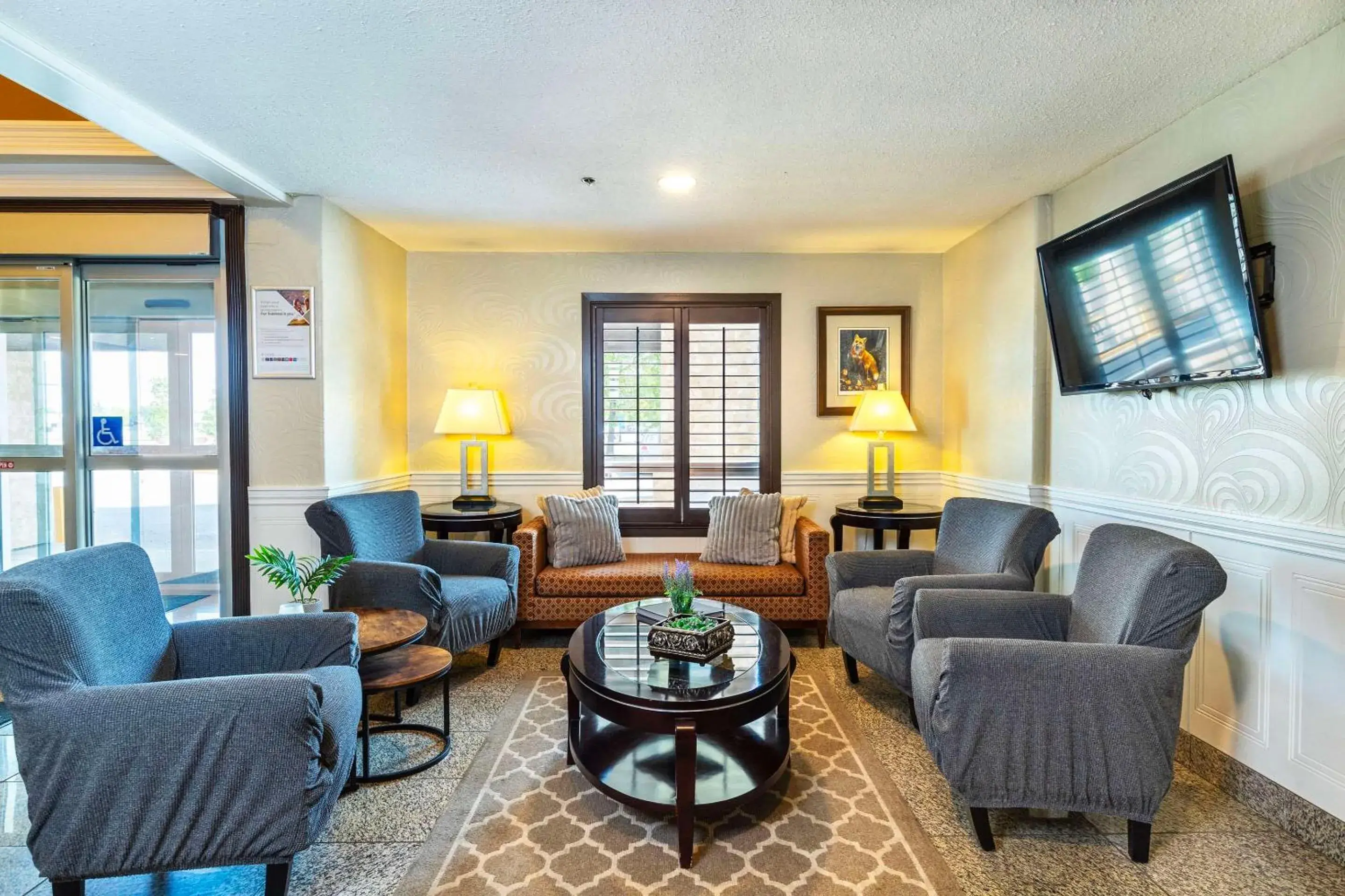 Lobby or reception in Quality Inn & Suites Yorkton Lobby or reception in Quality Inn & Suites Yorkton