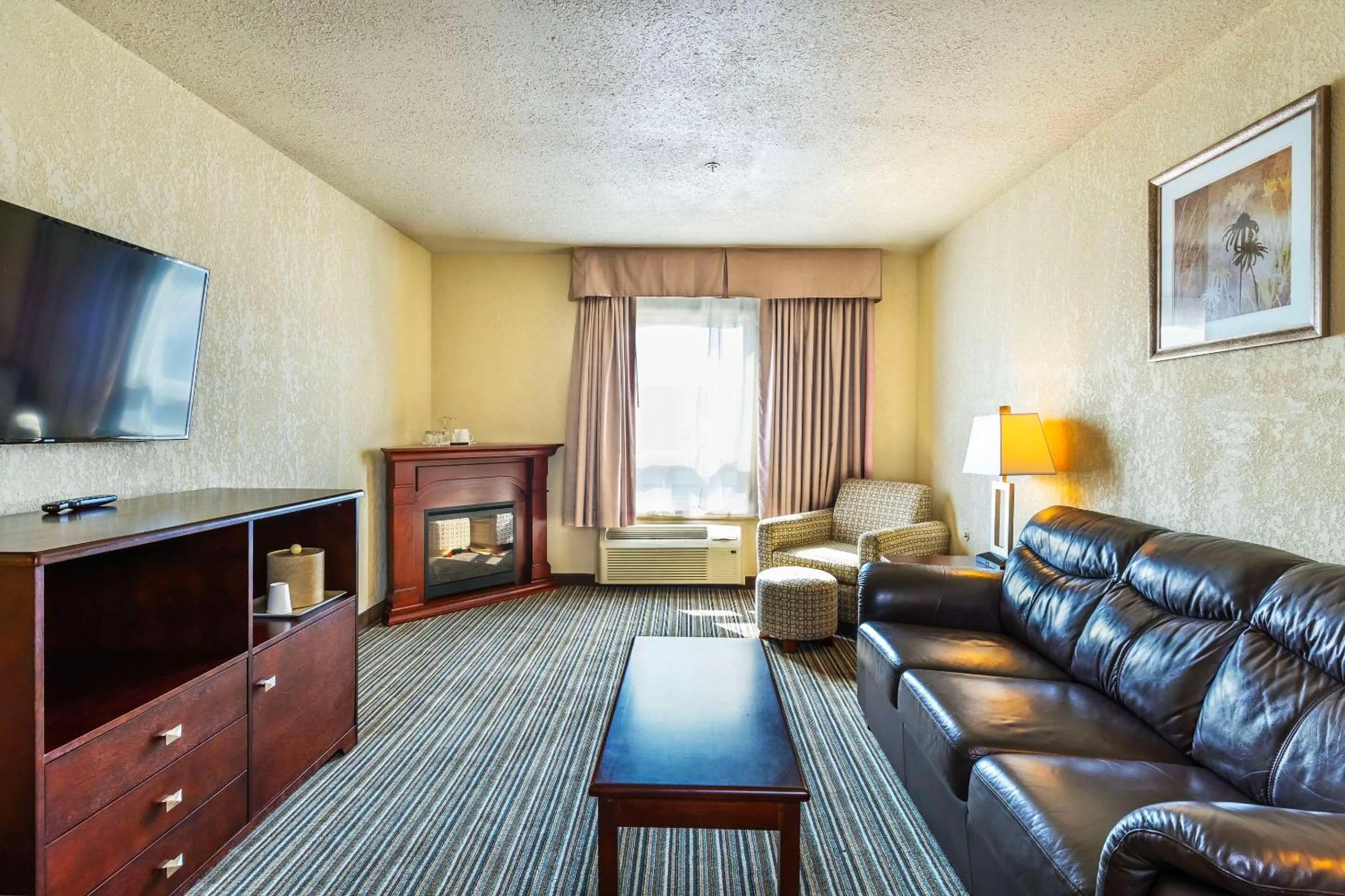 Bedroom in Quality Inn & Suites Yorkton