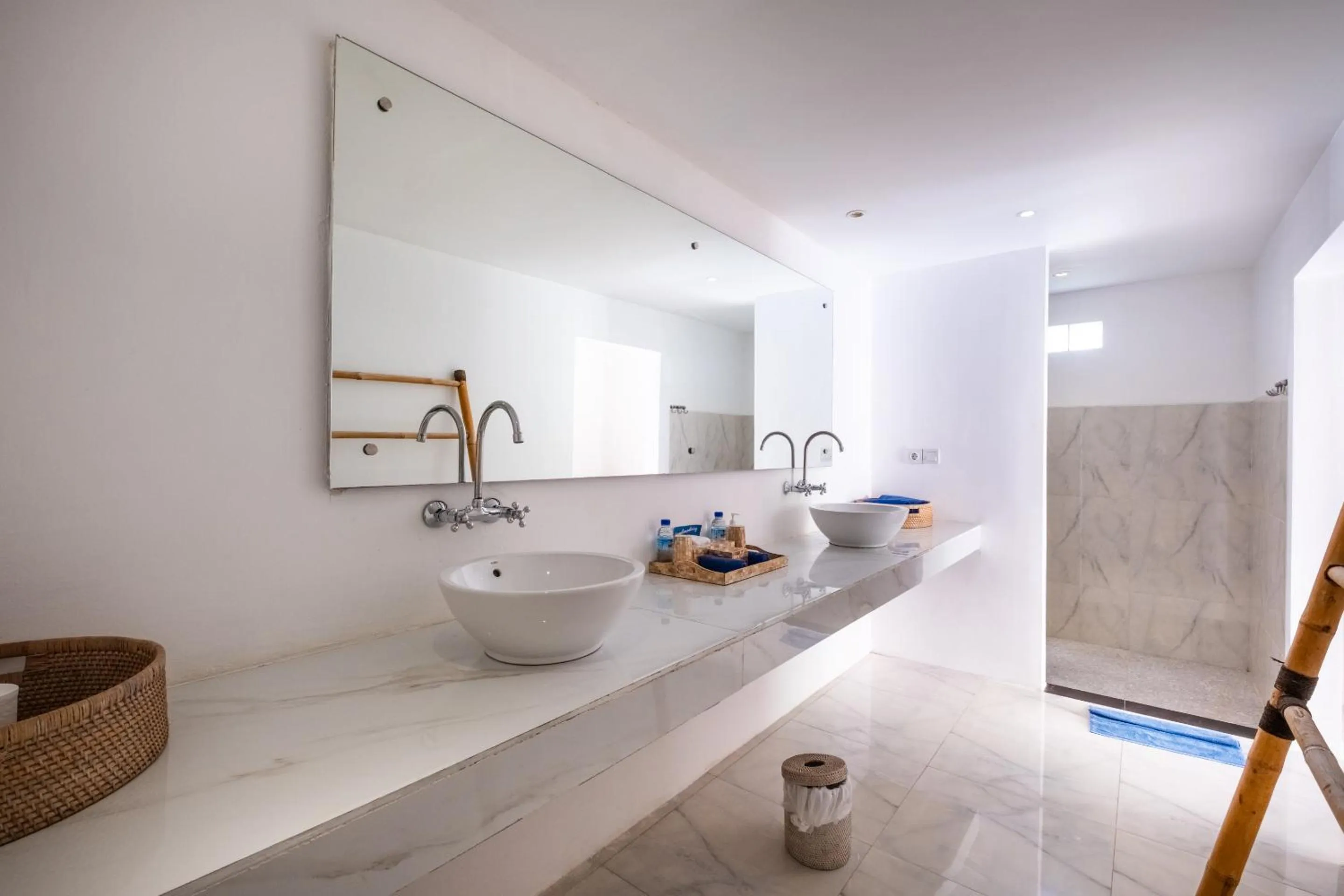 Bathroom in Seri Resort Gili Meno - Adults Only