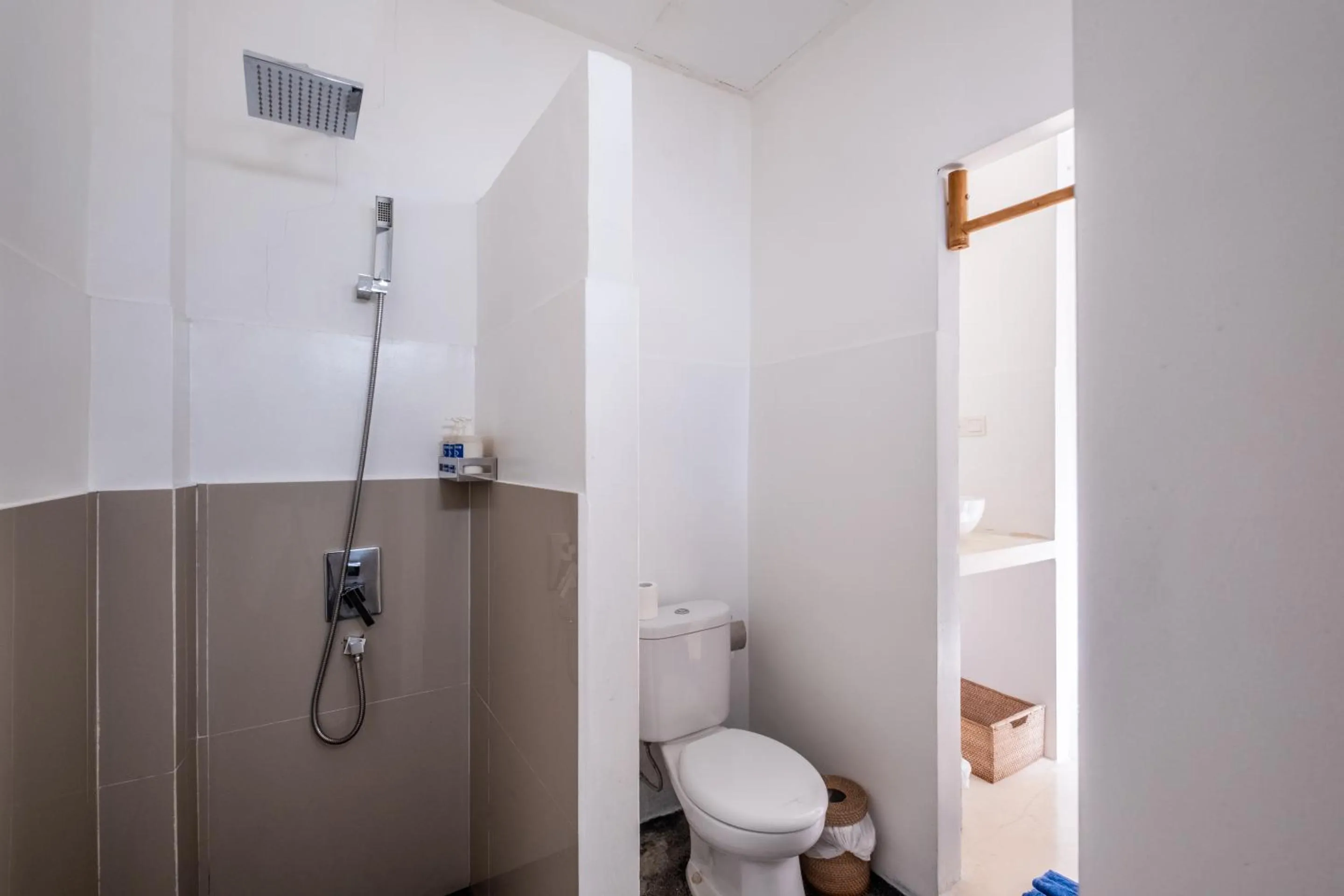 Bathroom in Seri Resort Gili Meno - Adults Only