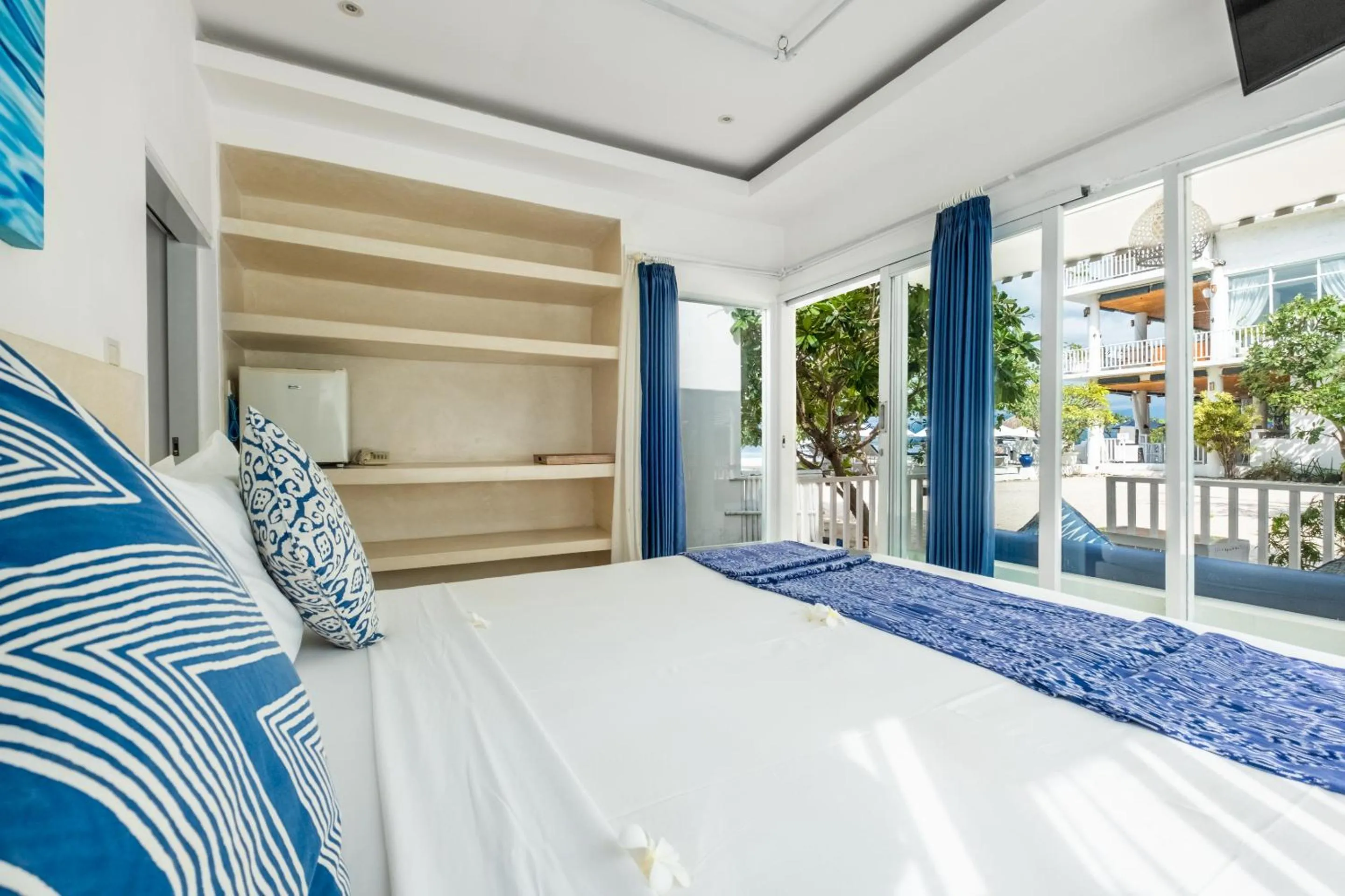Bed in Seri Resort Gili Meno - Adults Only